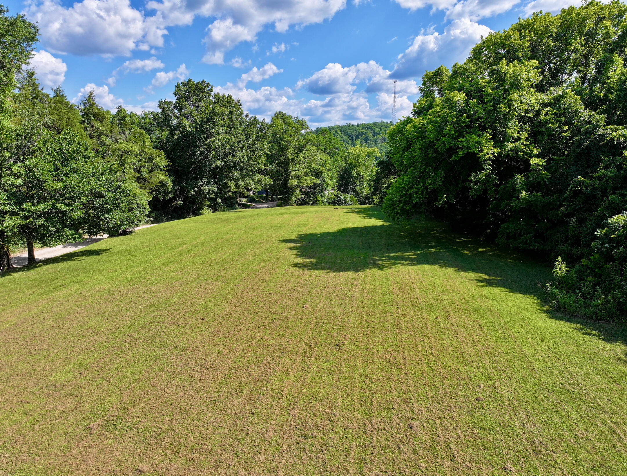 main property photo 36