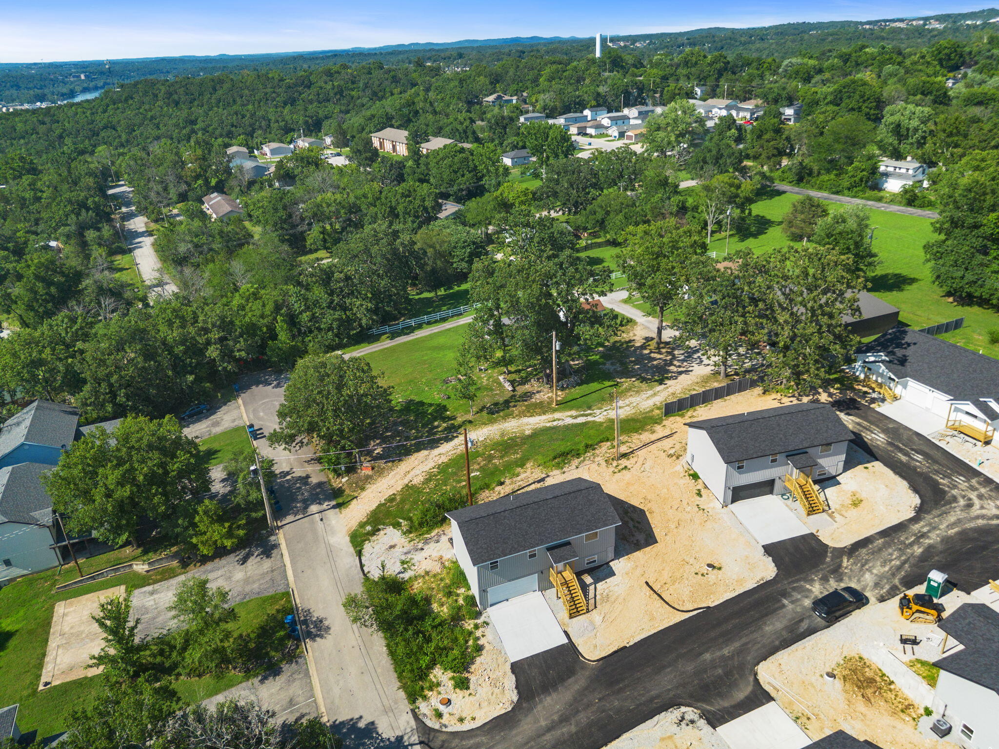main property photo 36
