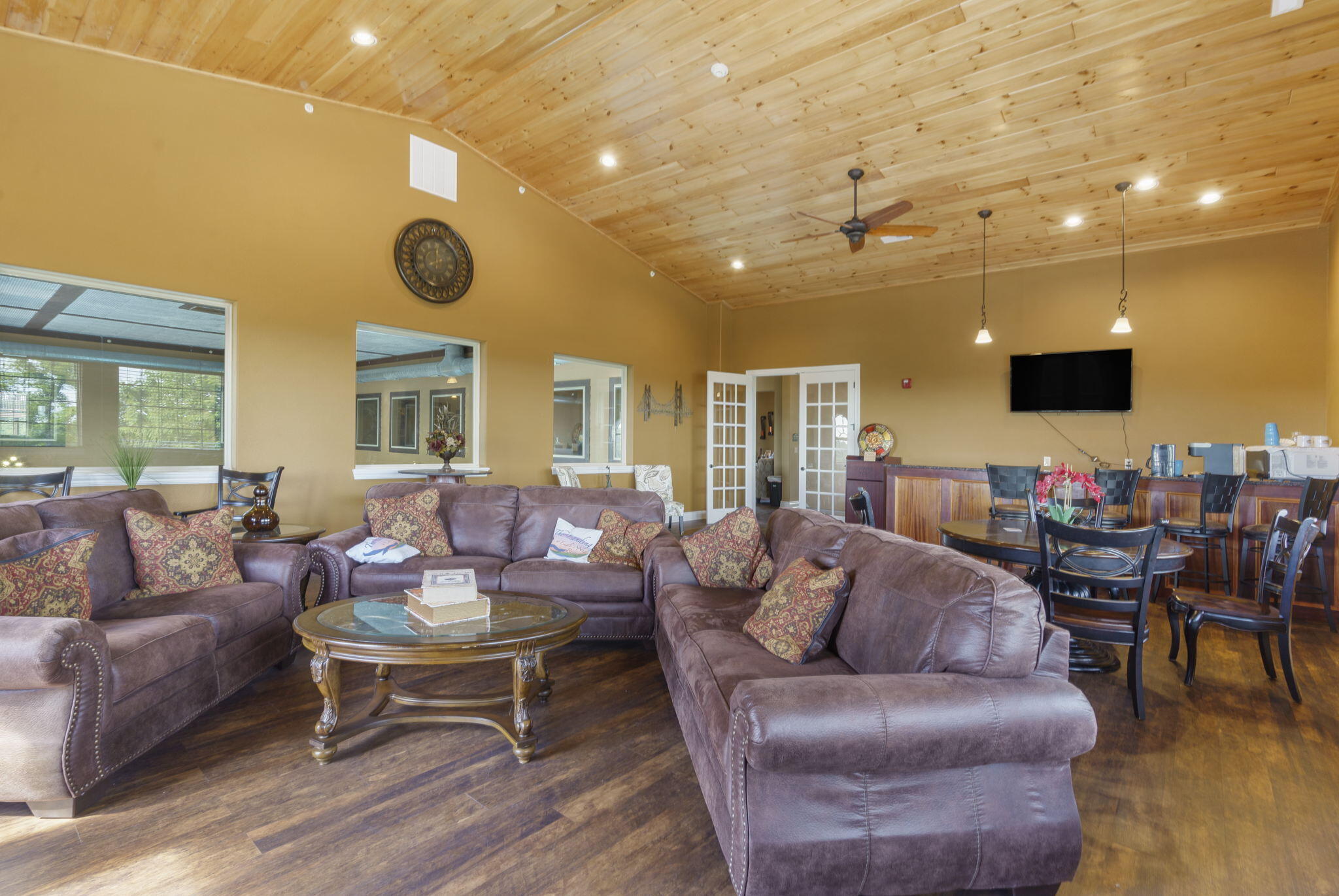main property photo 51