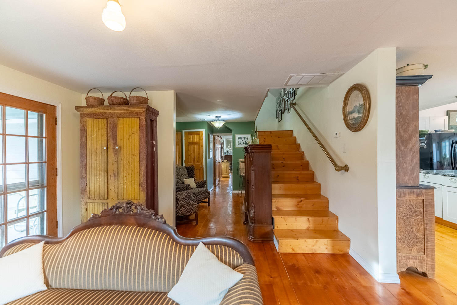 main property photo 5