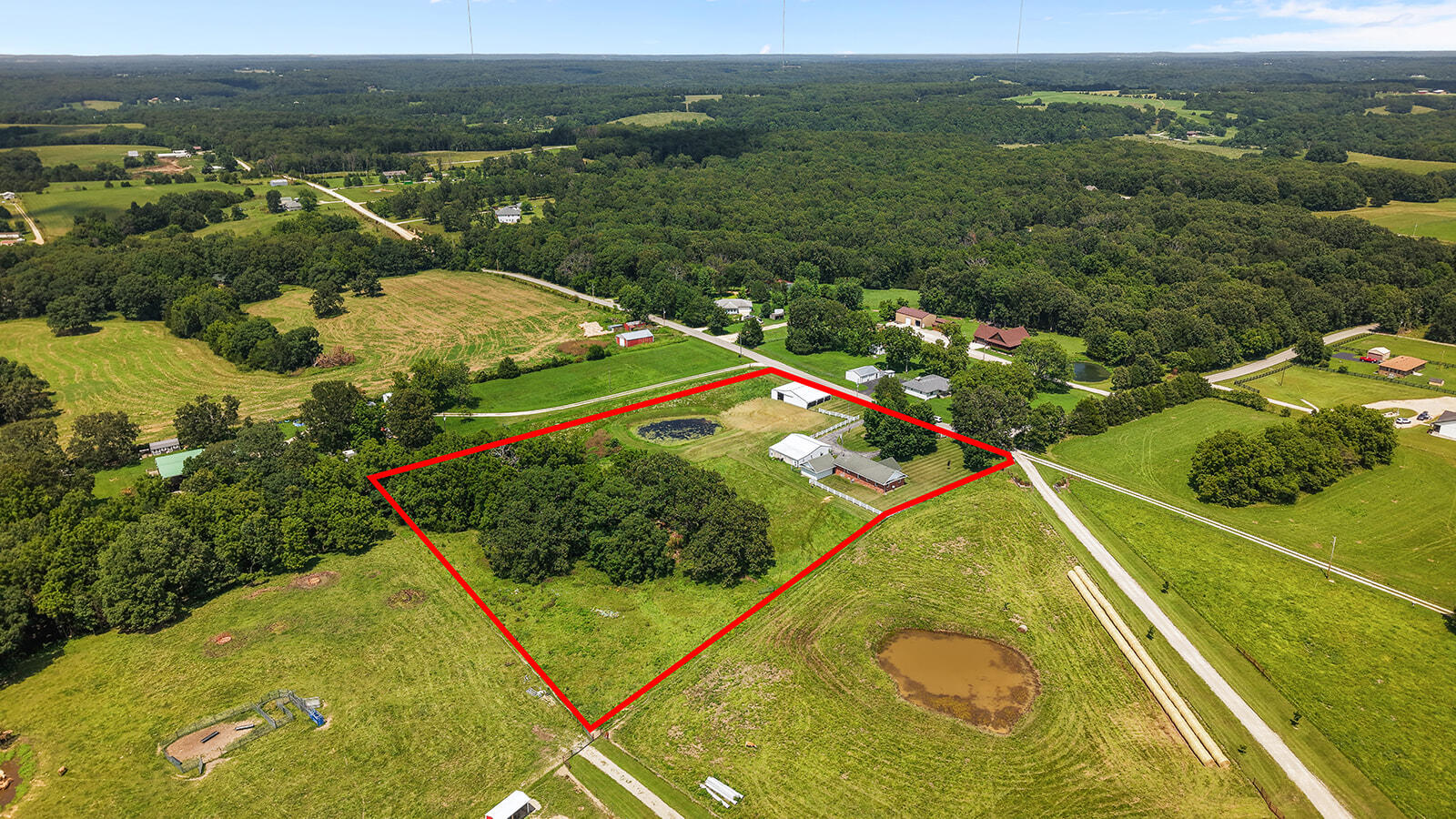 main property photo 2