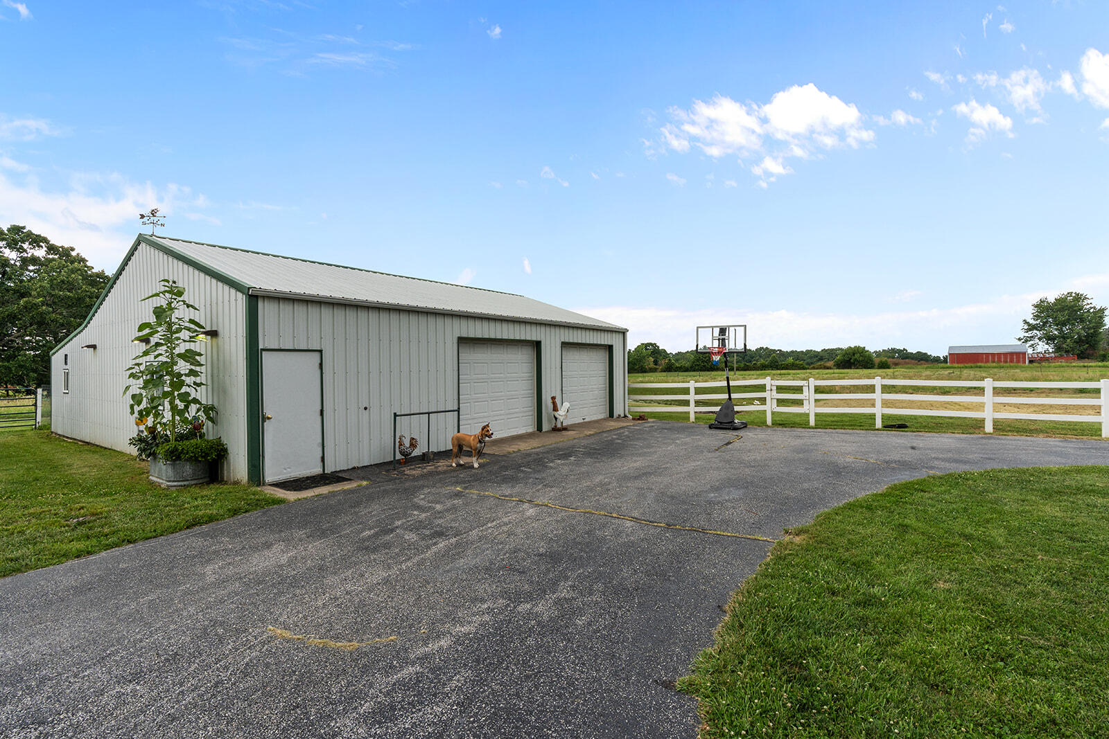 main property photo 24