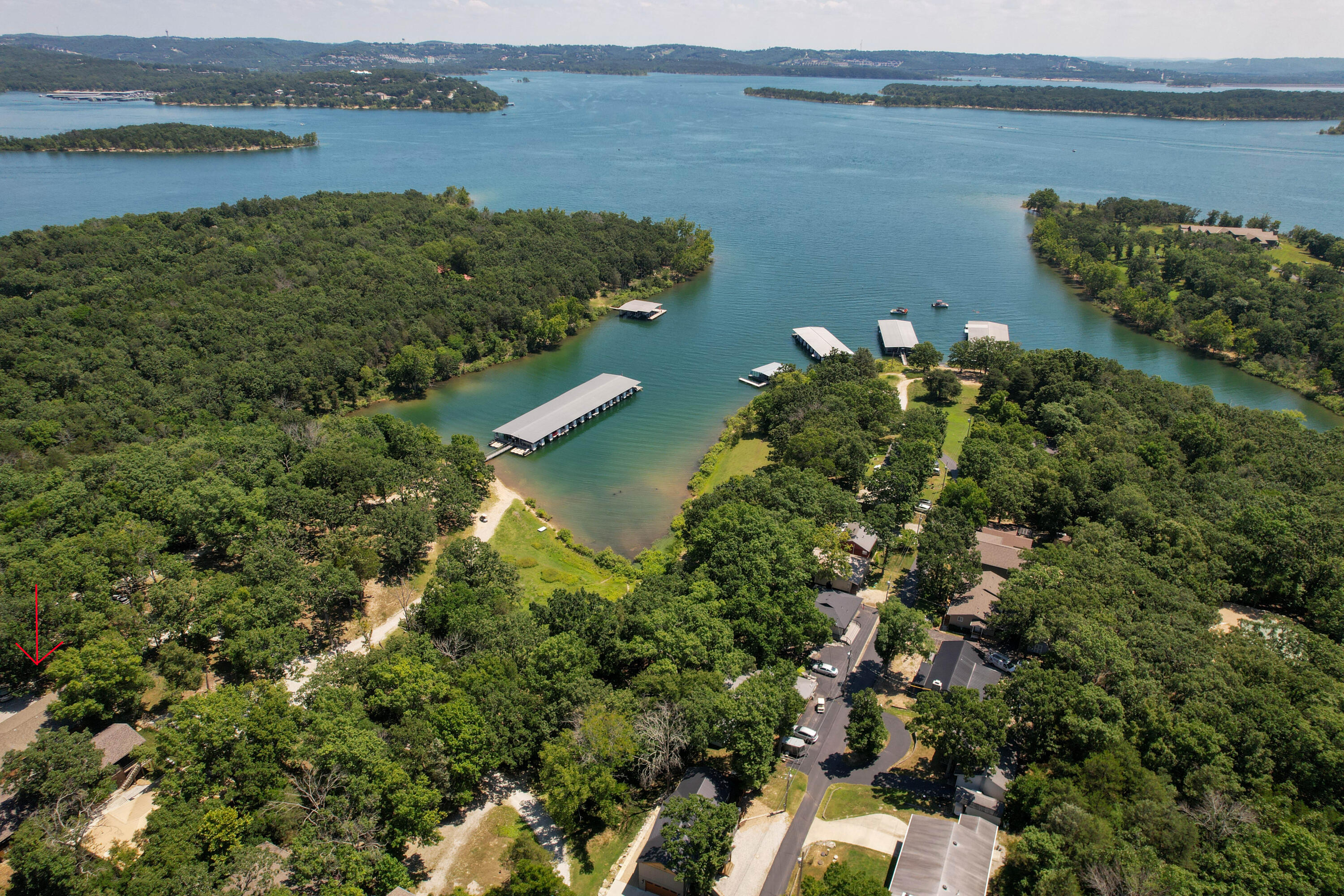 main property photo 23