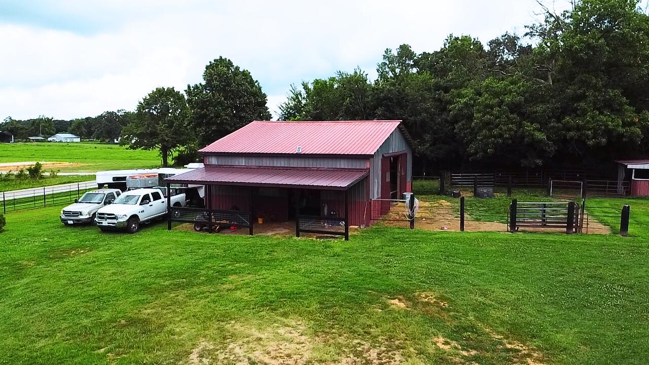 main property photo 6