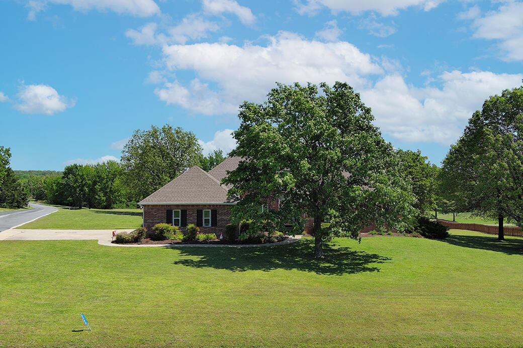 main property photo 65