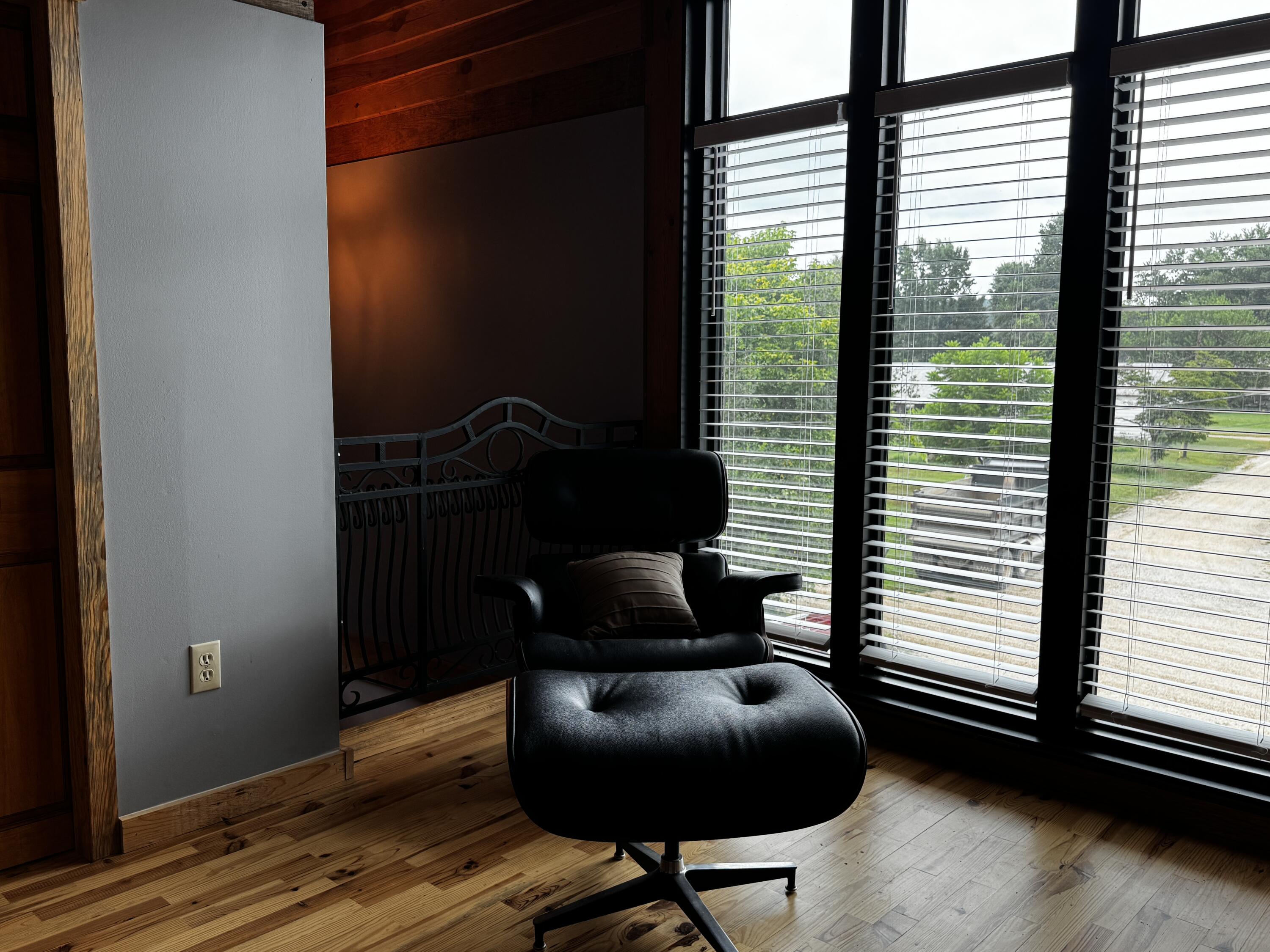 main property photo 54