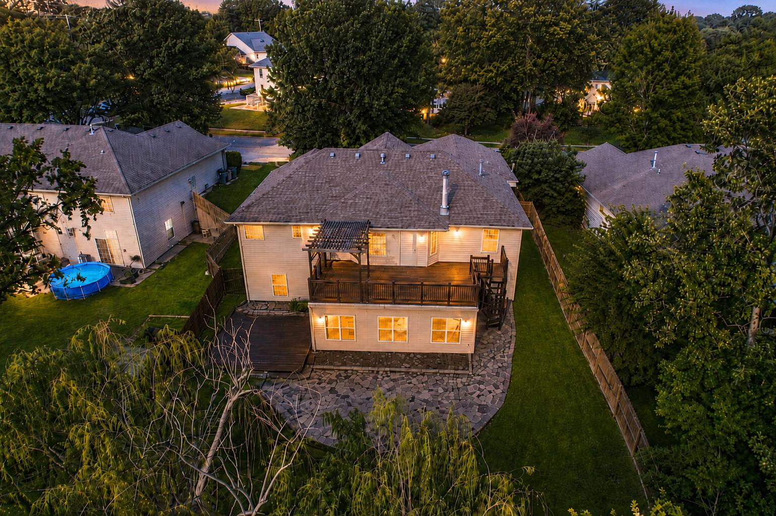main property photo 18