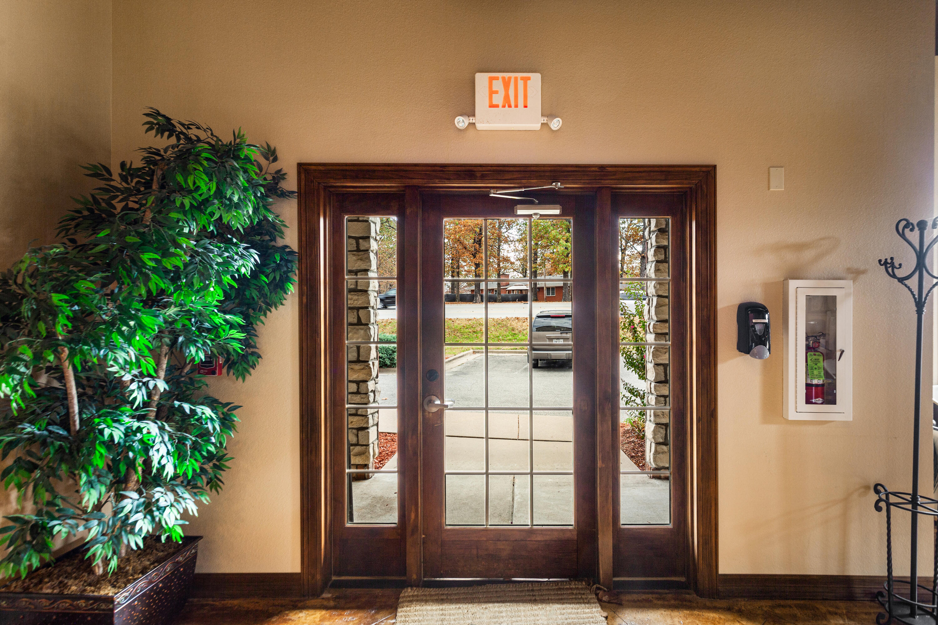 main property photo 23