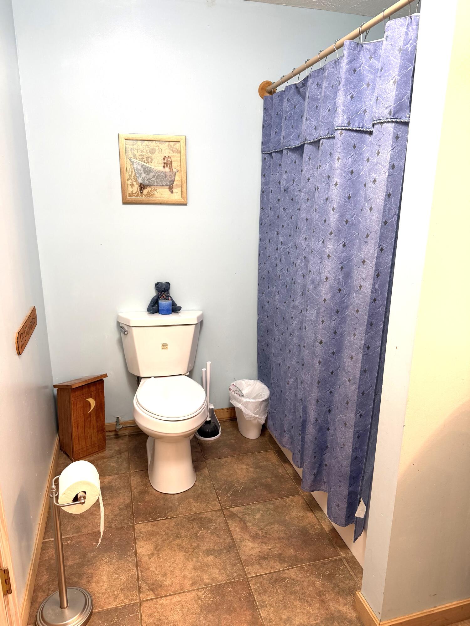 main property photo 12