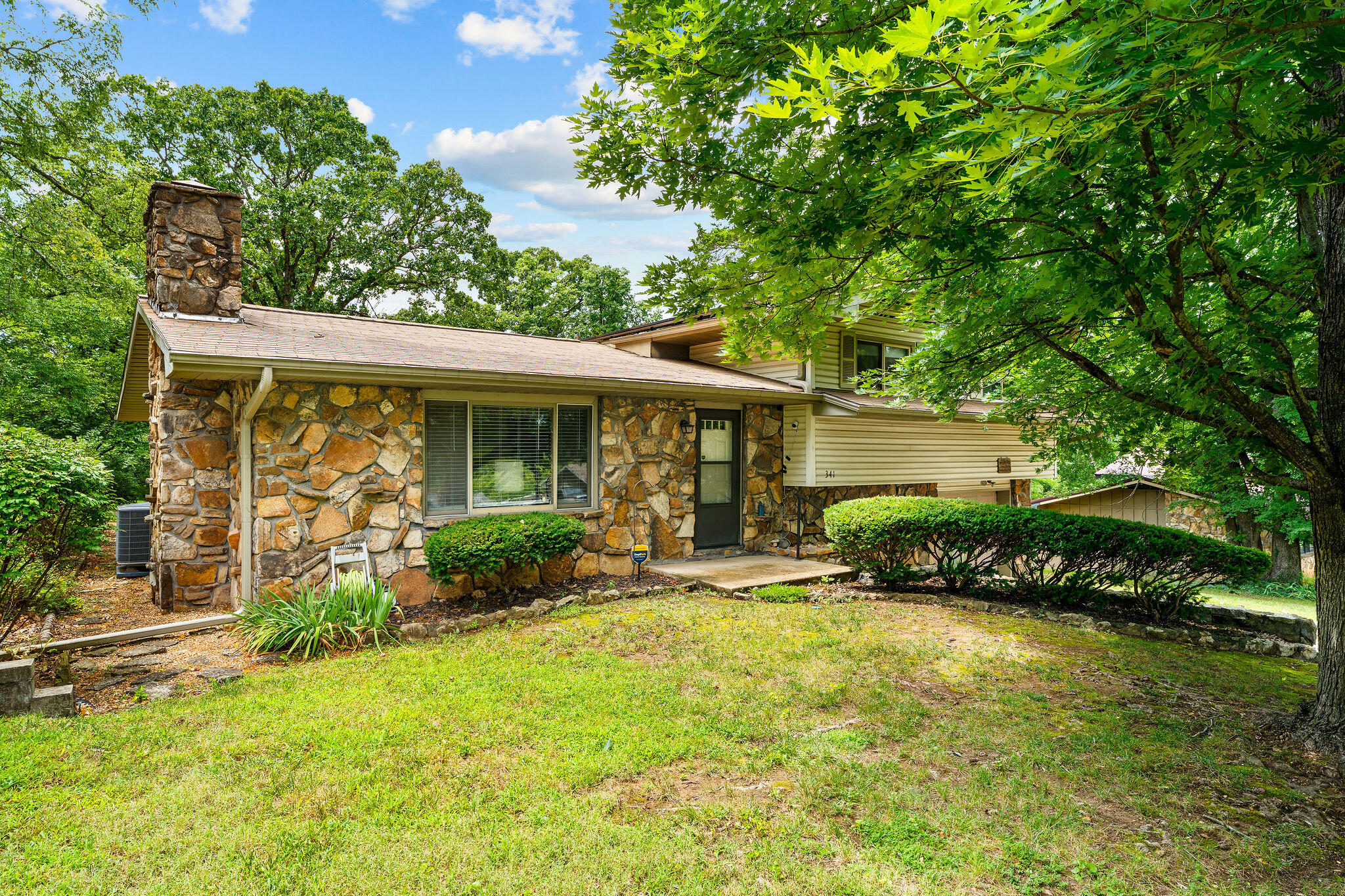 main property photo 5