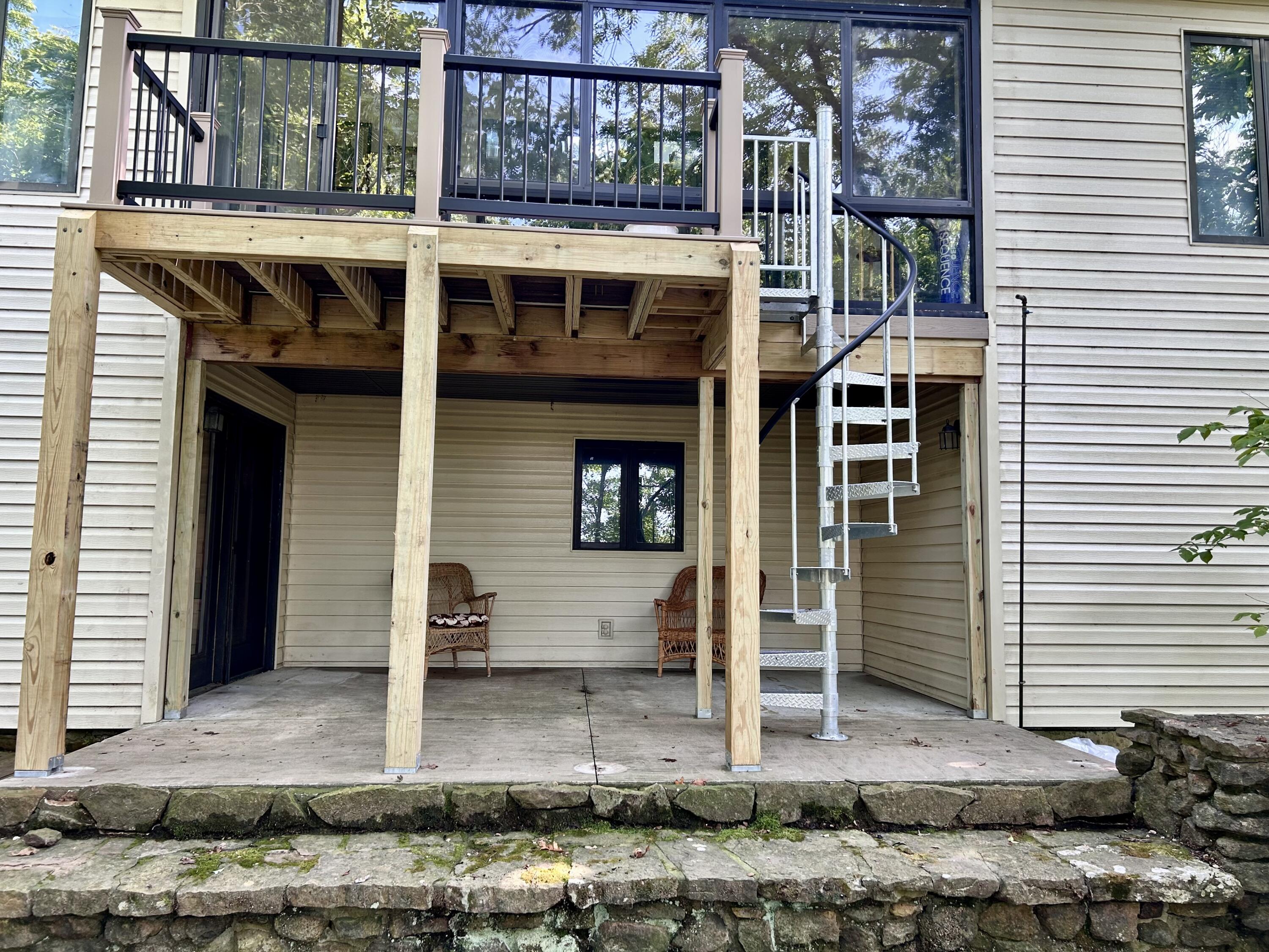 main property photo 47