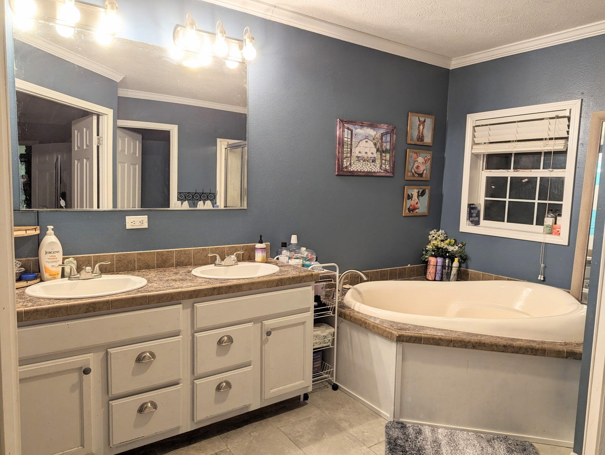 main property photo 21