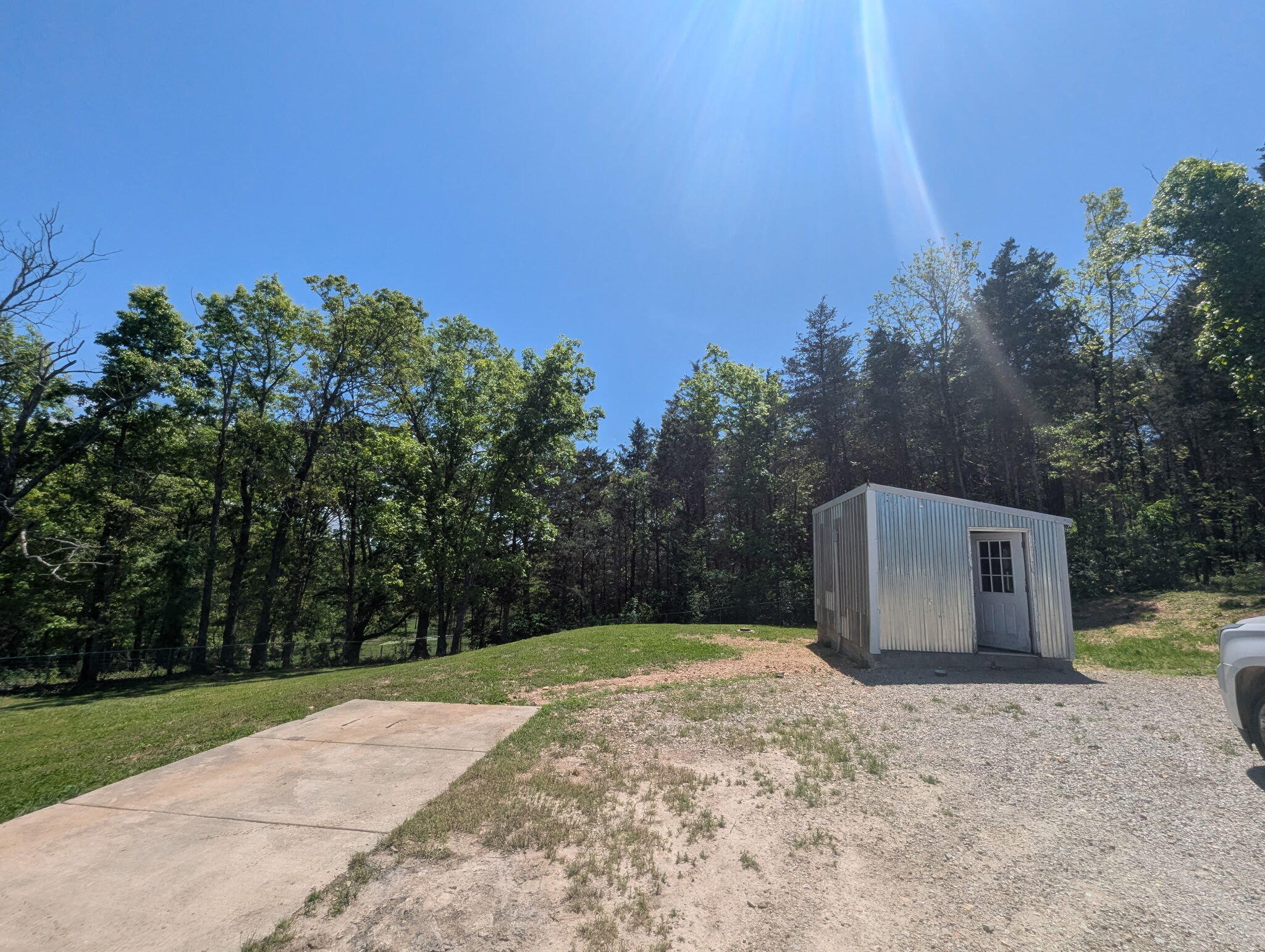 main property photo 31
