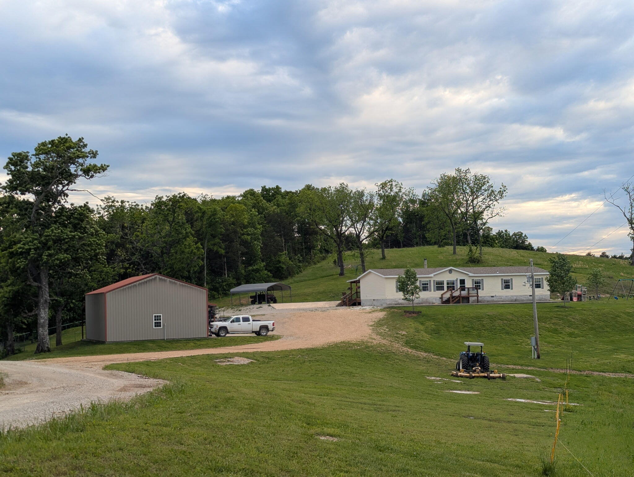 main property photo 5