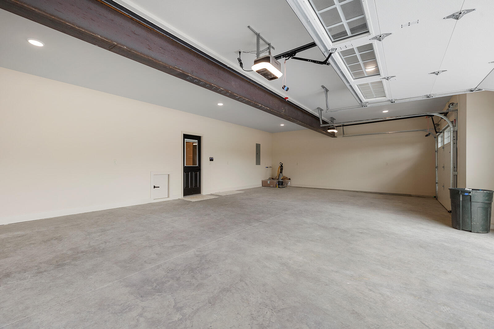 main property photo 73