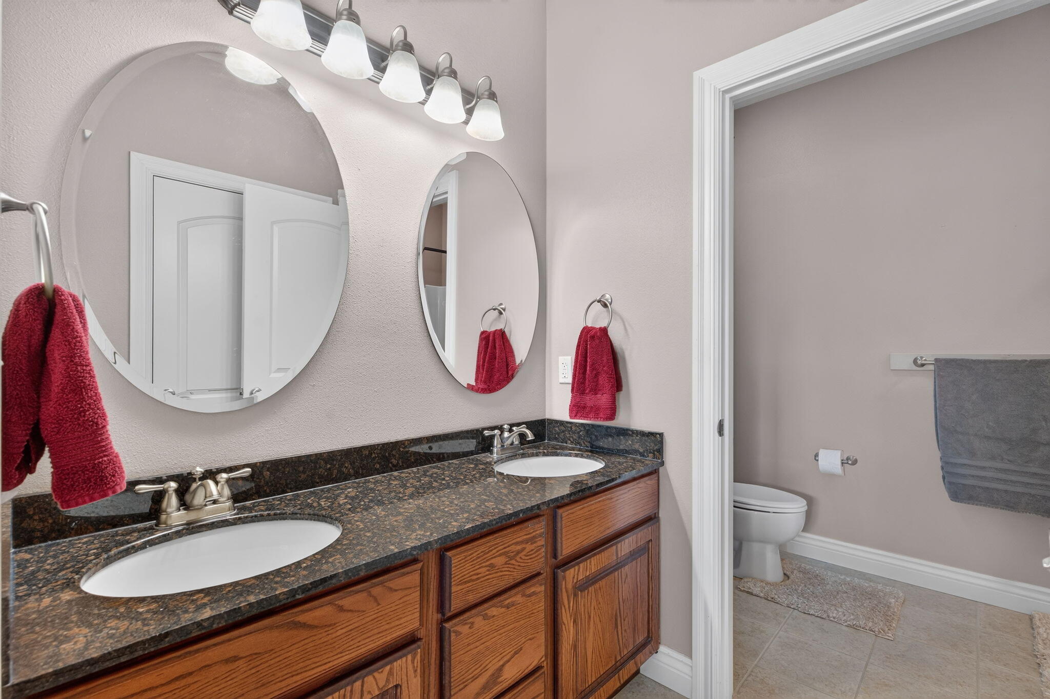 main property photo 14