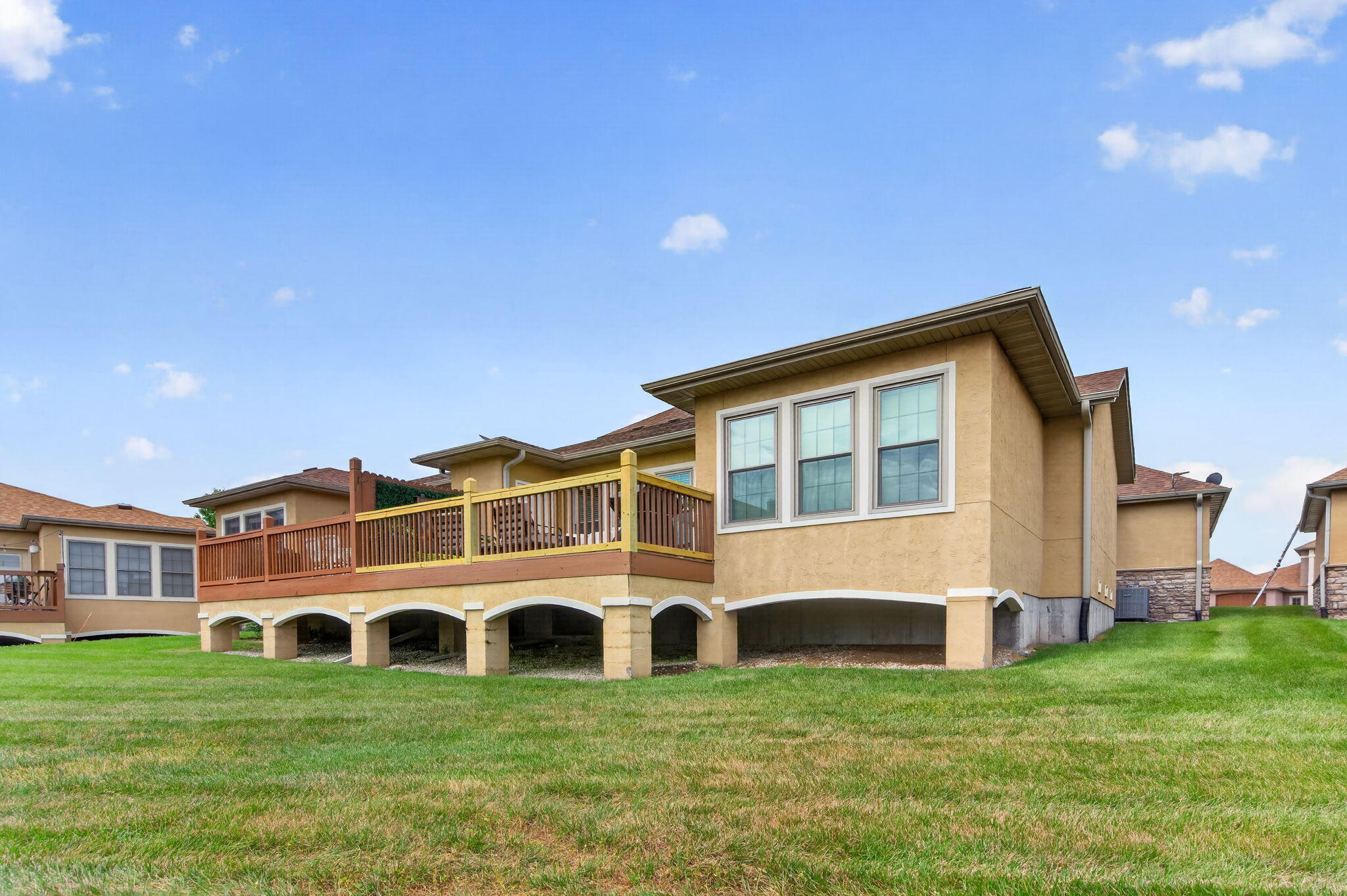 main property photo 32