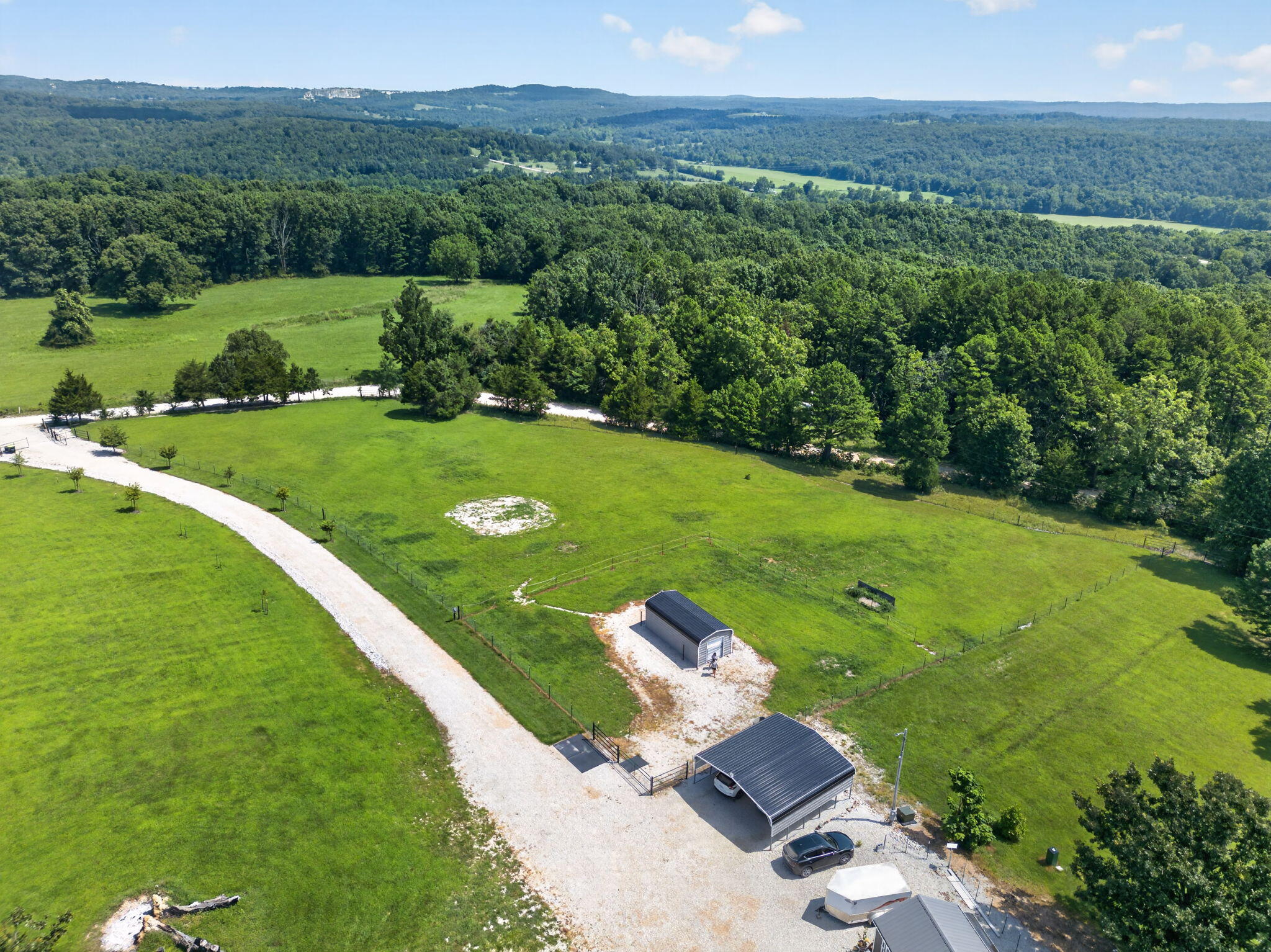 main property photo 12