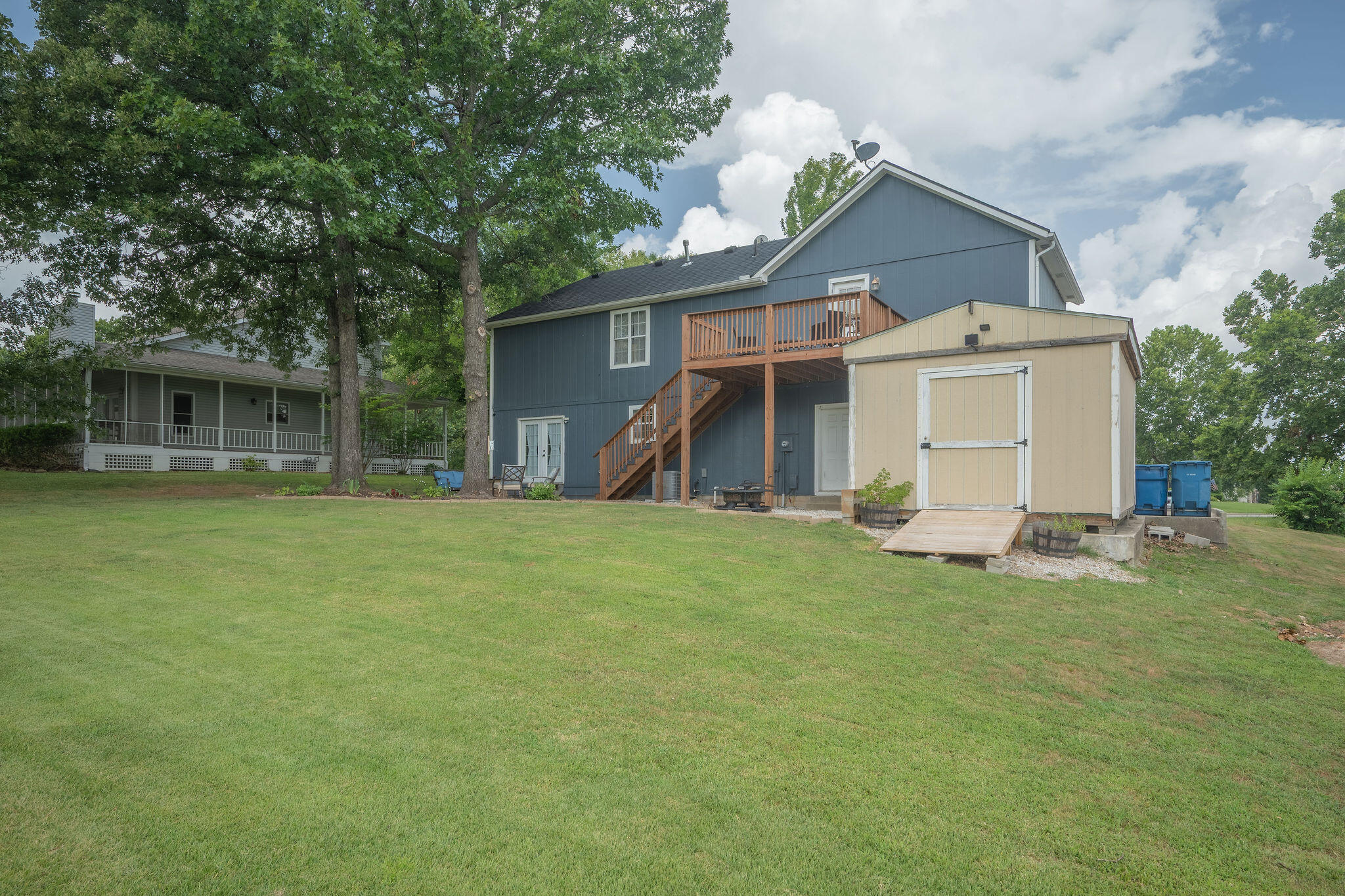 main property photo 42