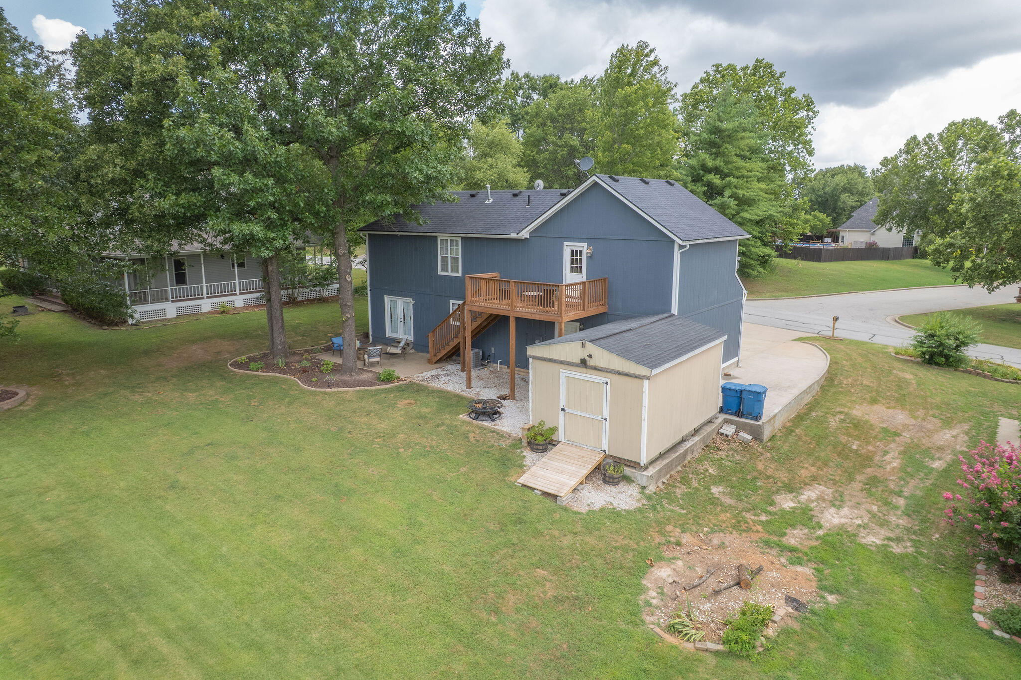 main property photo 49