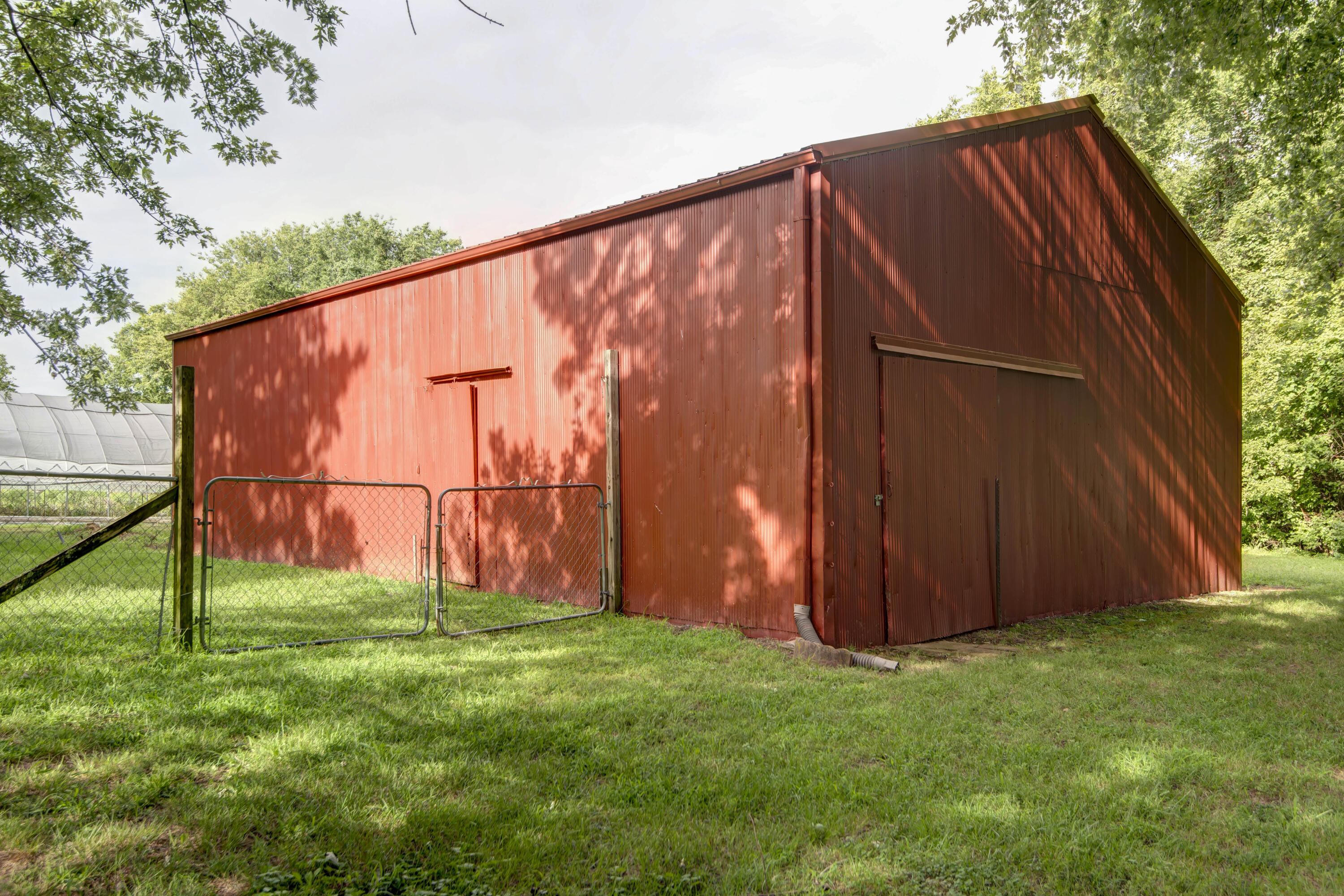 main property photo 34