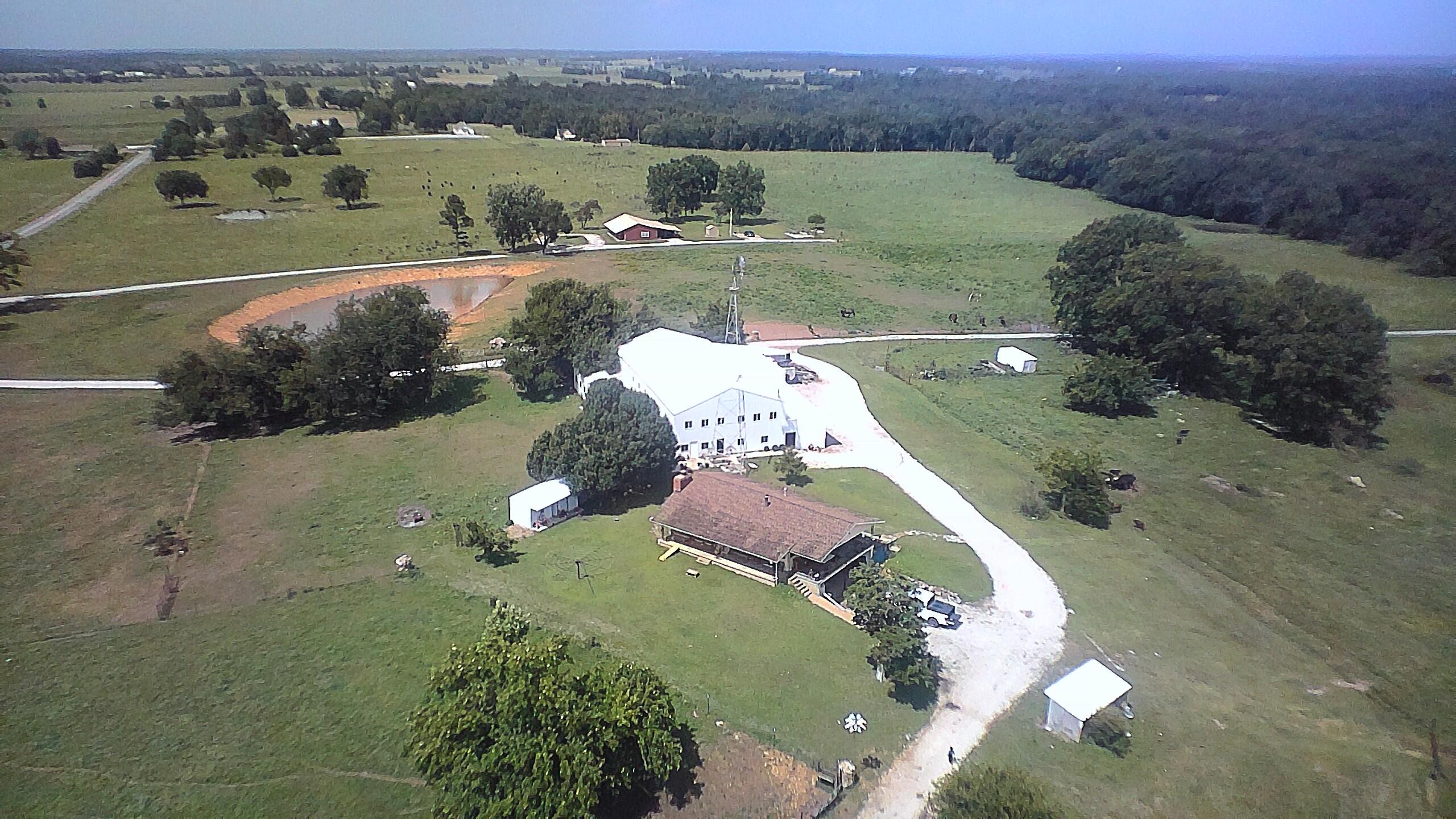 main property photo 18