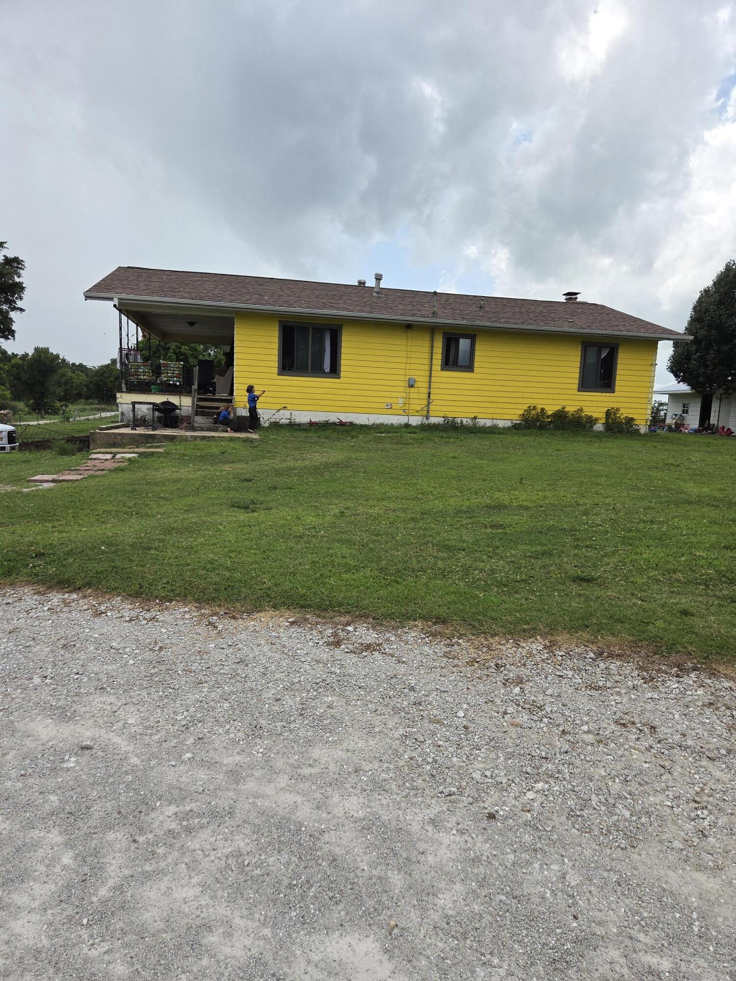 main property photo 9