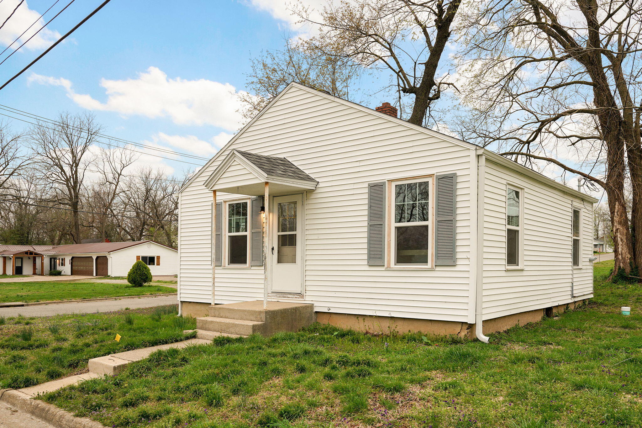 main property photo 26