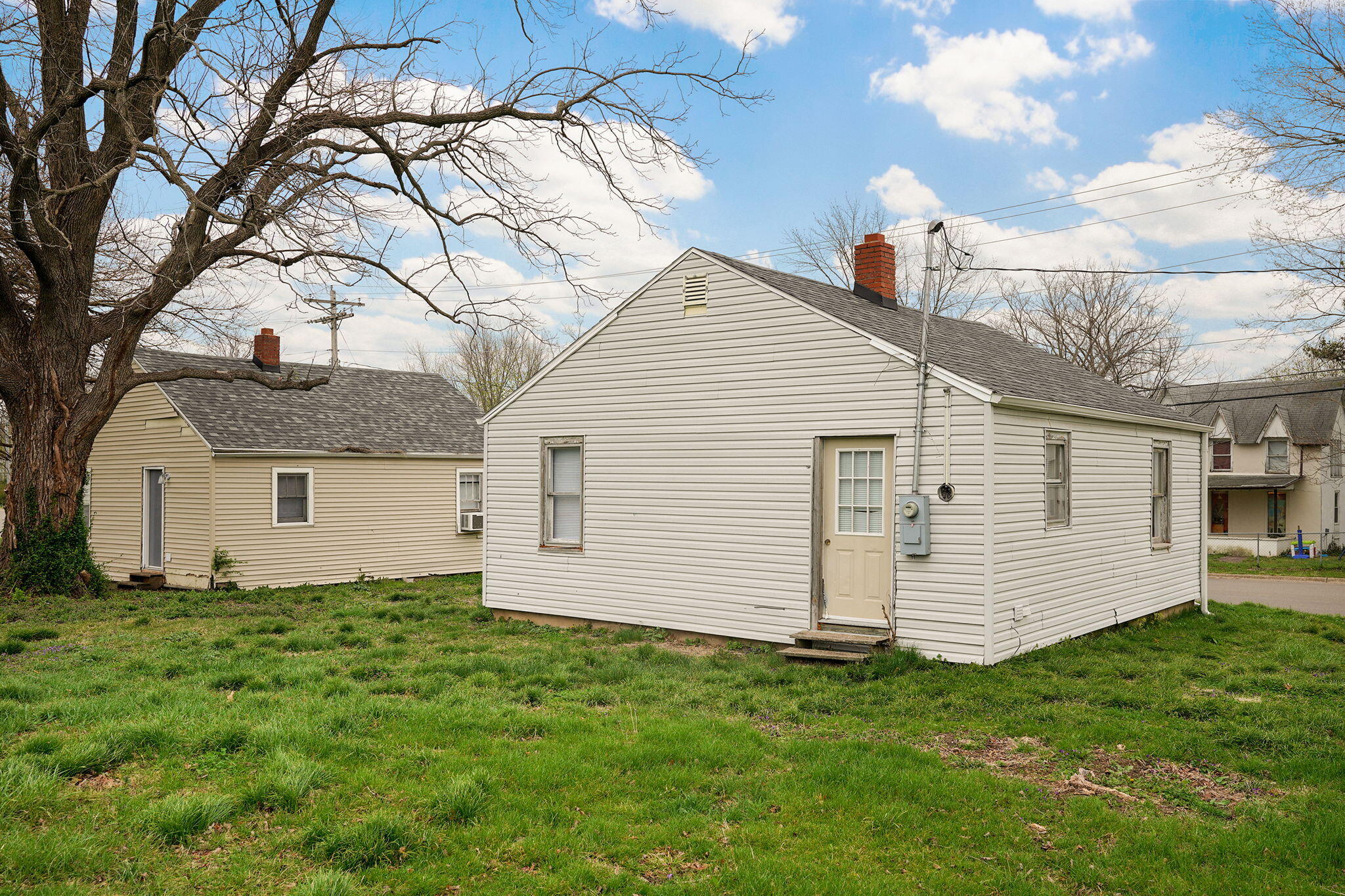 main property photo 29
