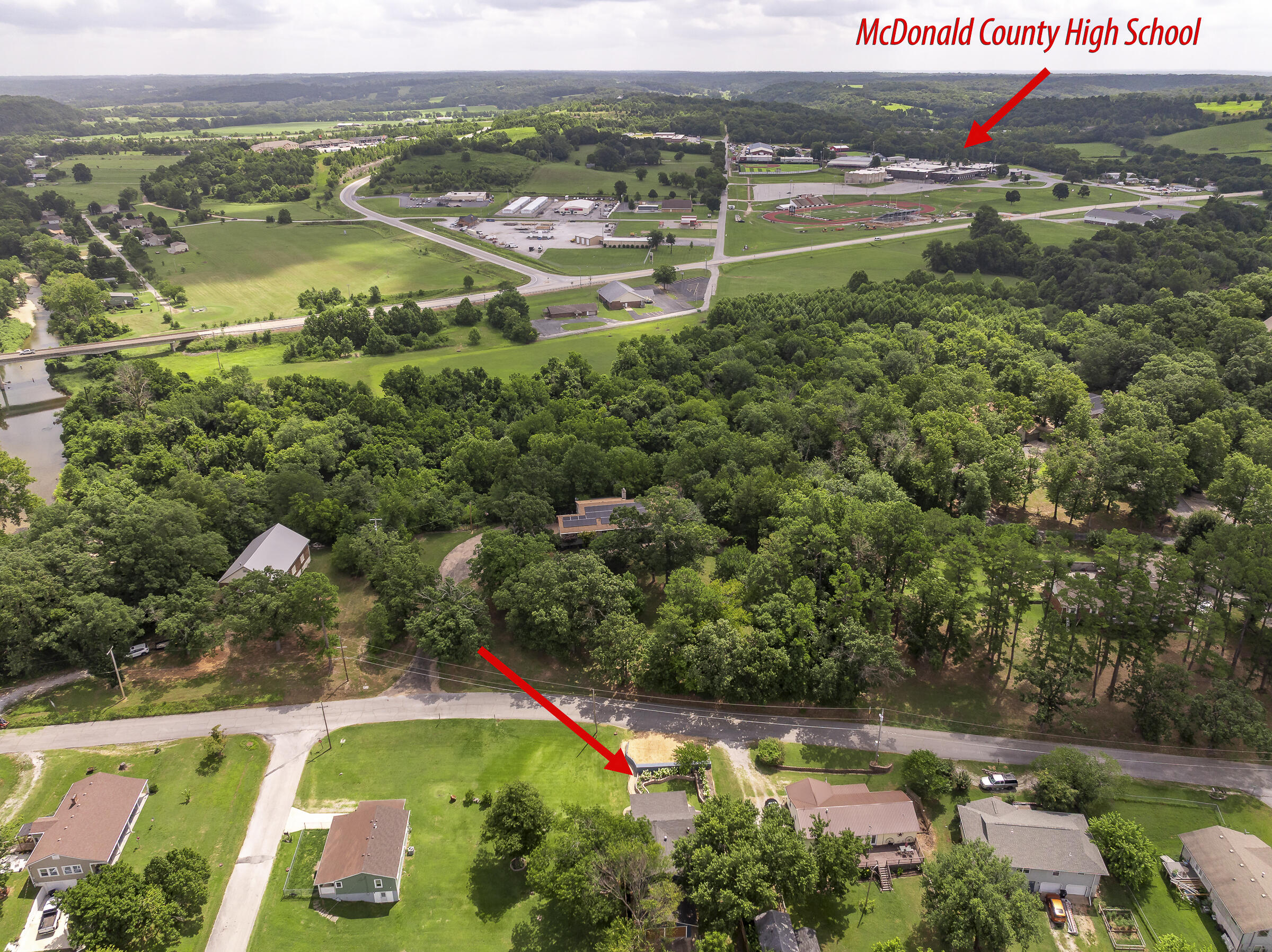 main property photo 36