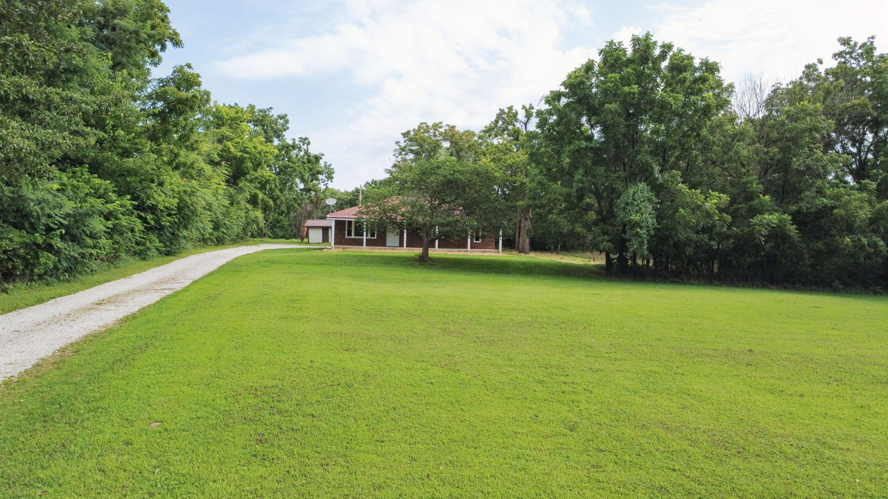 main property photo 21