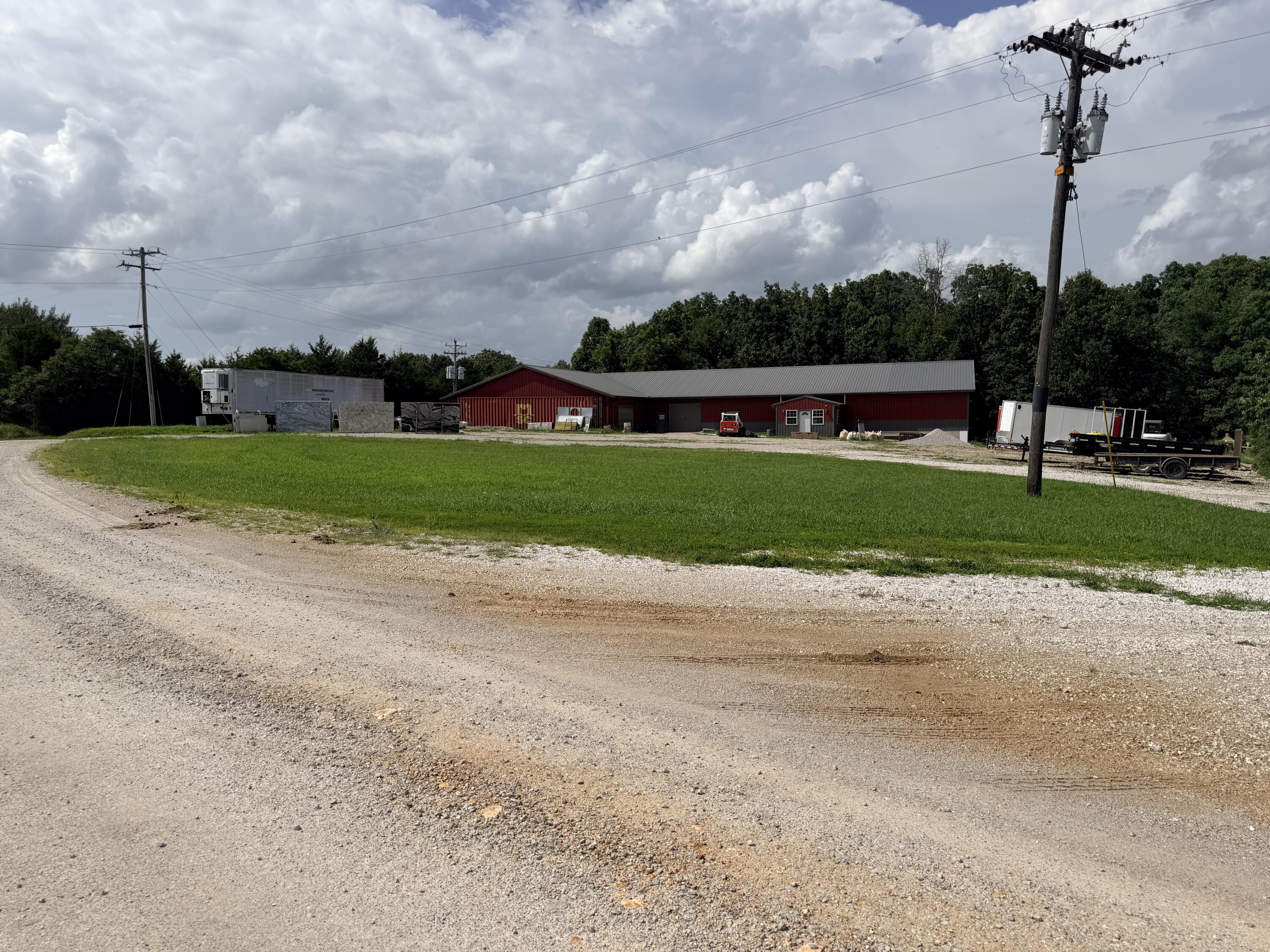 main property photo 47