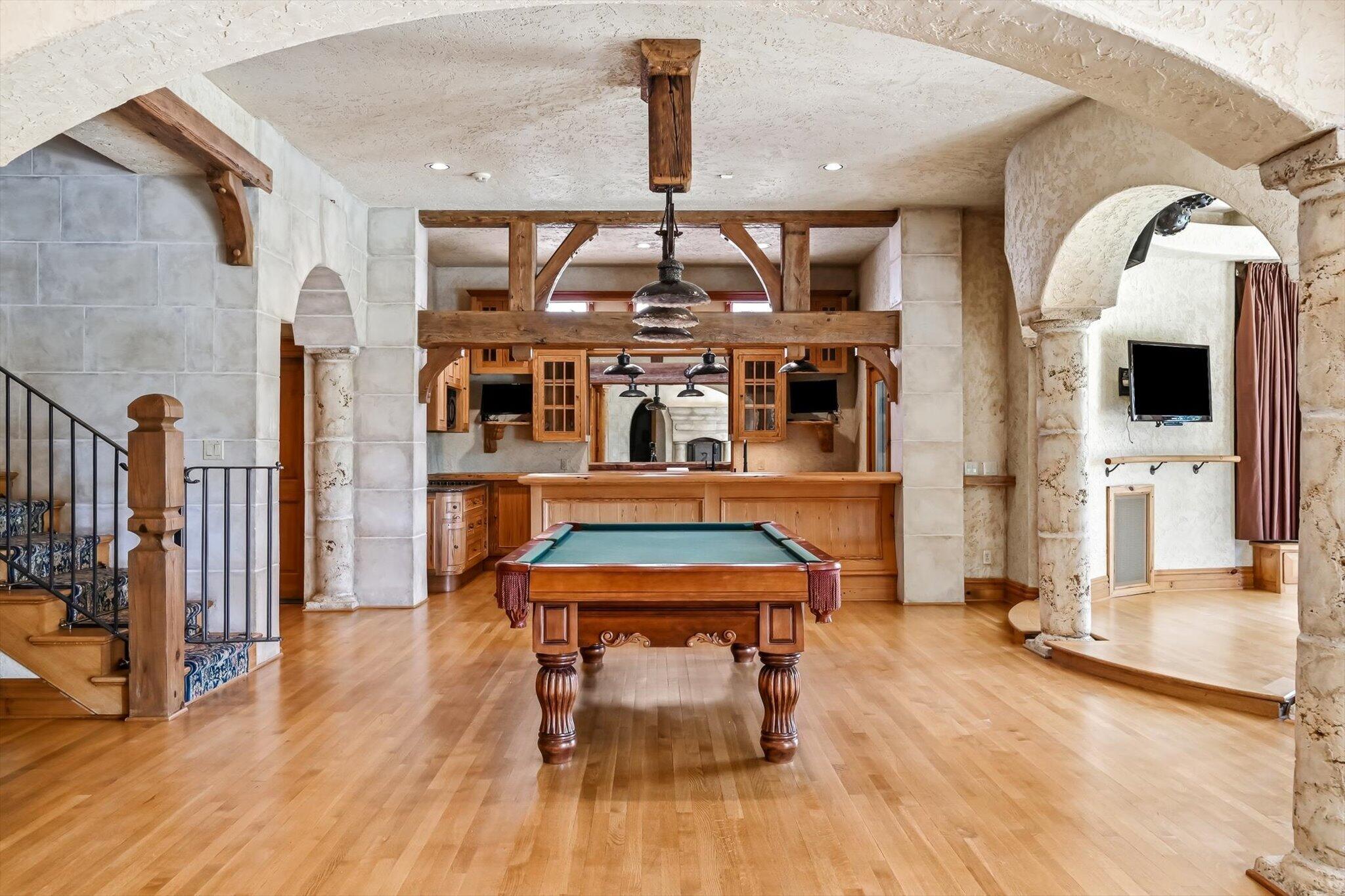 main property photo 66