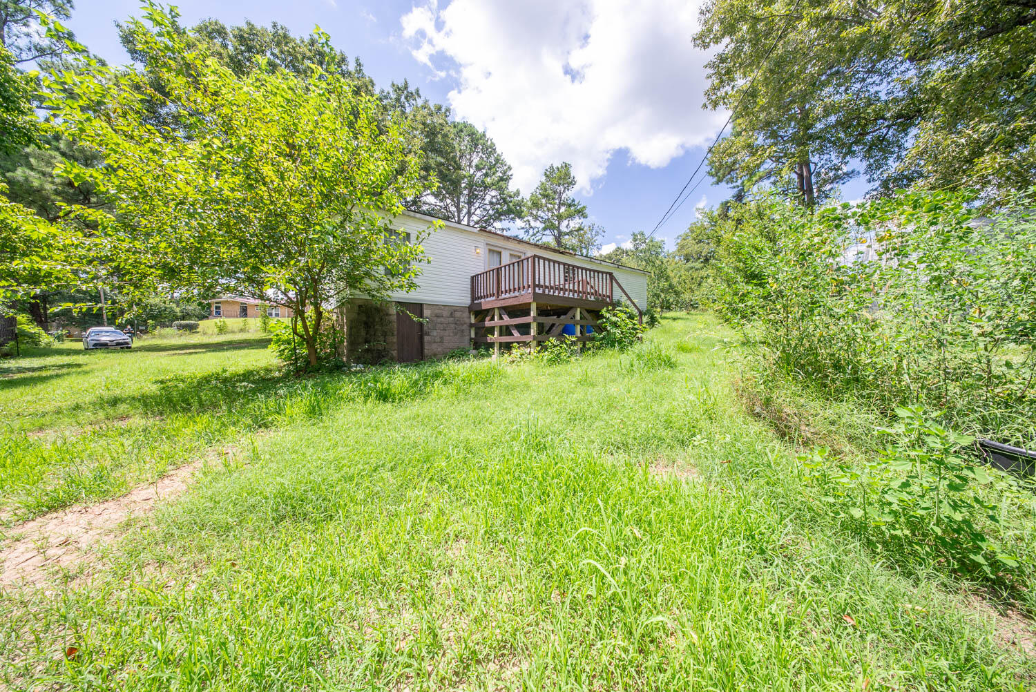 main property photo 29