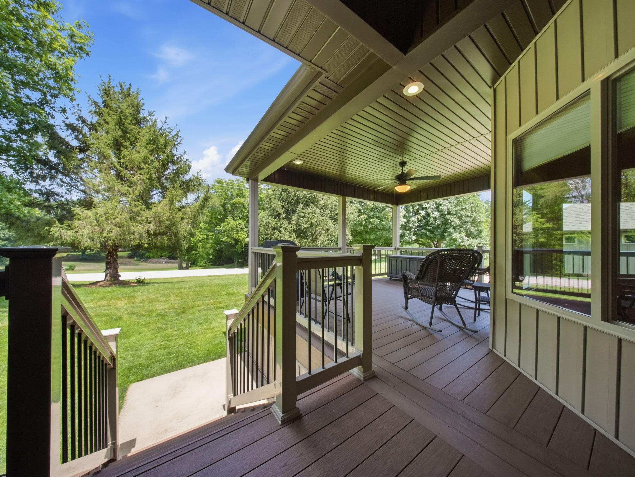 main property photo 39