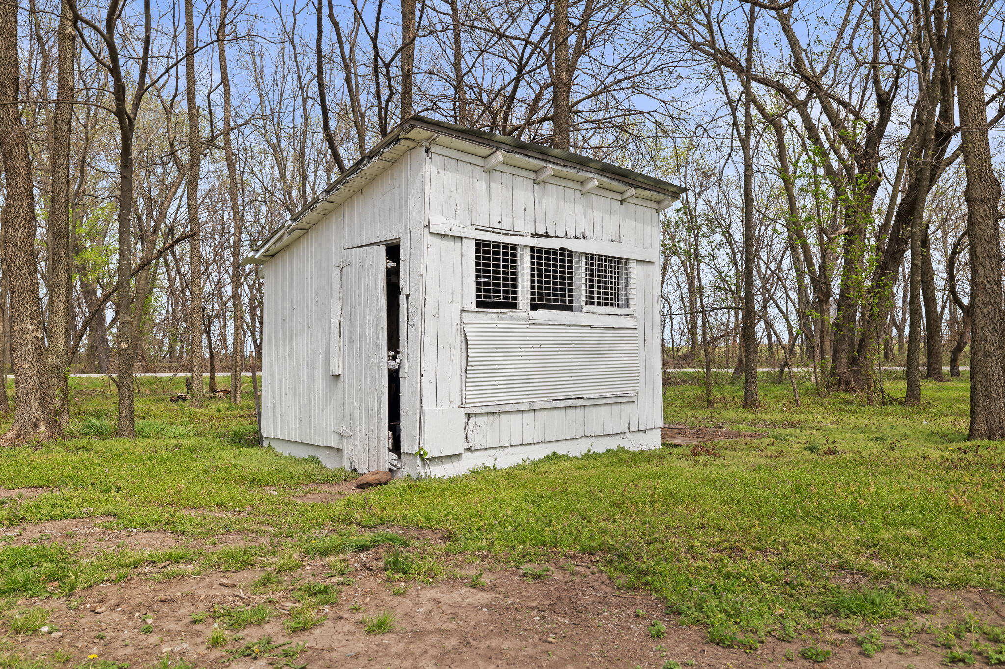 main property photo 39