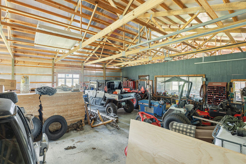 main property photo 43