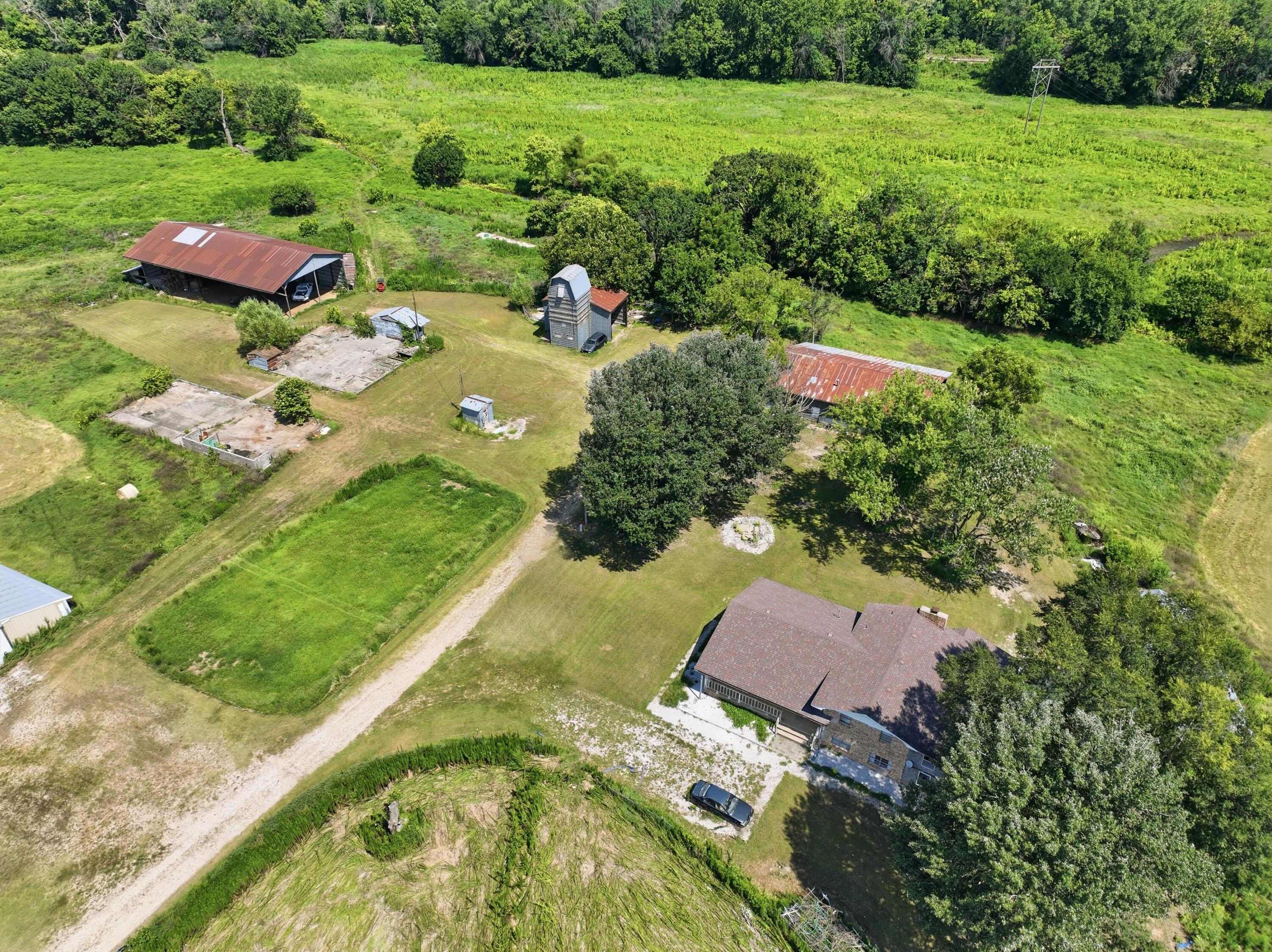 main property photo 52