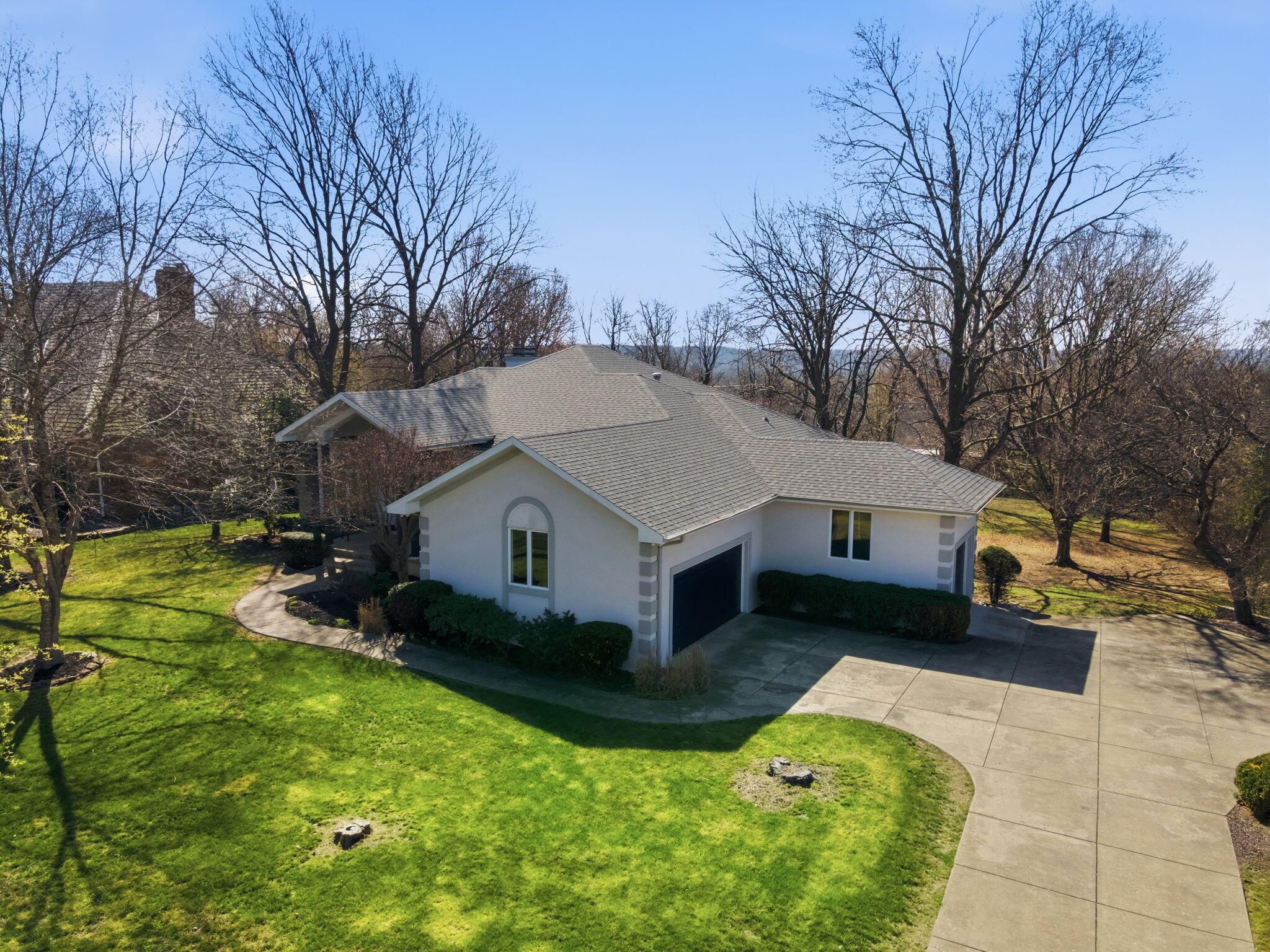 main property photo 48
