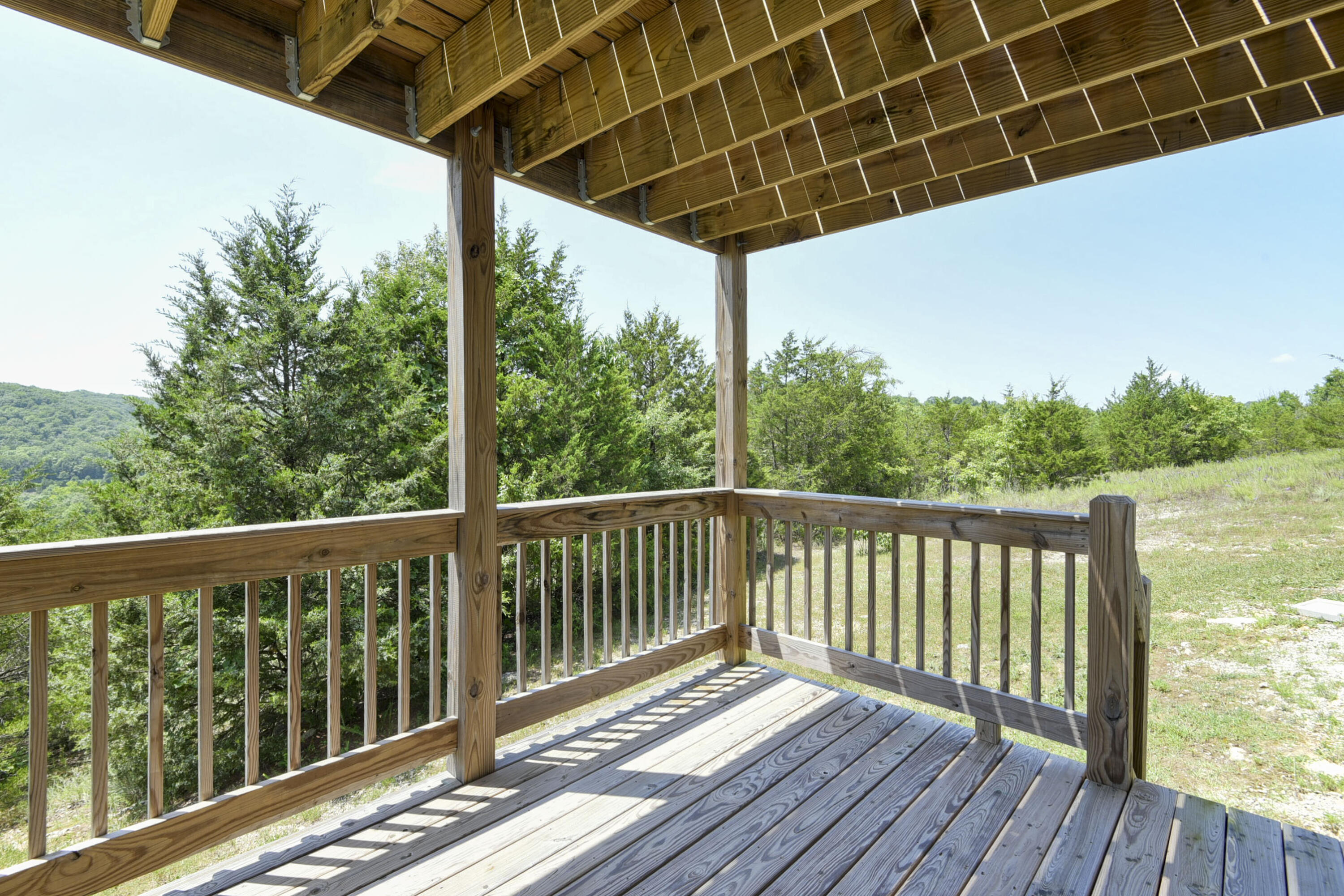 main property photo 36