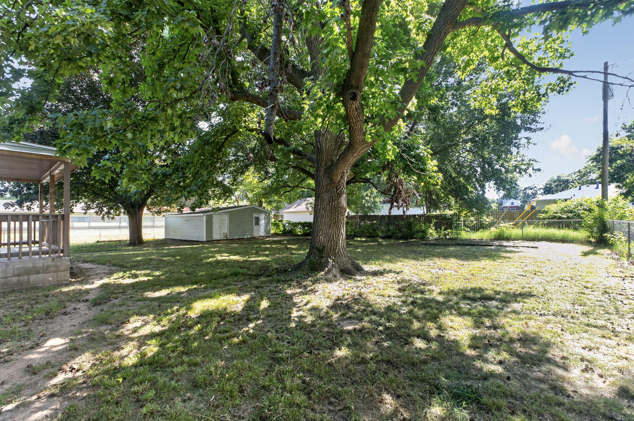 main property photo 29