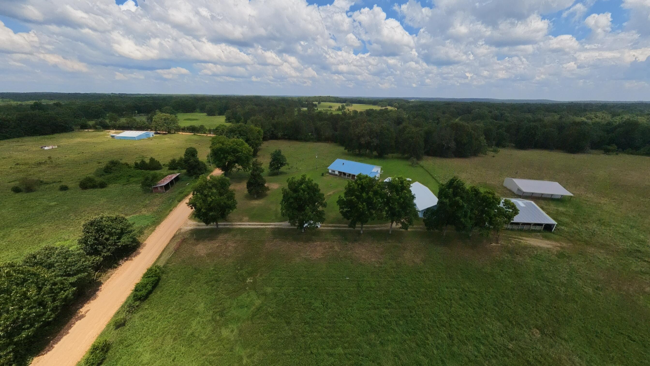 main property photo 25
