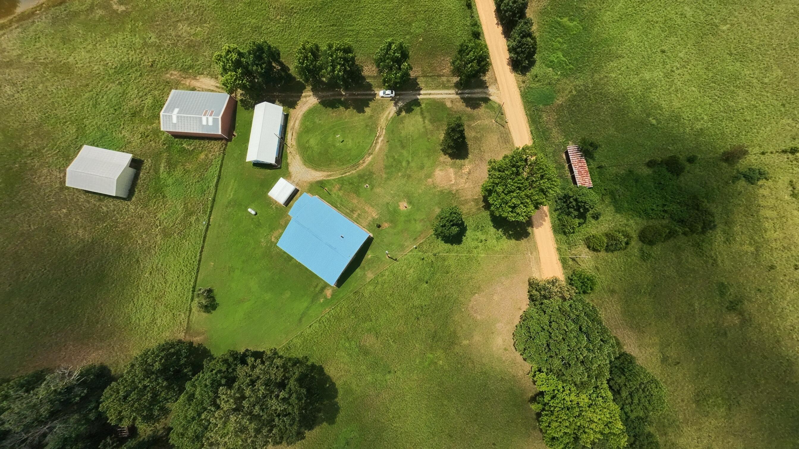 main property photo 10