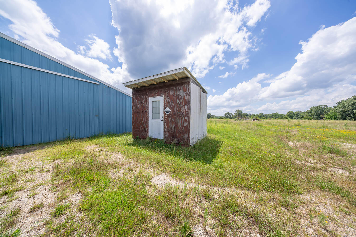main property photo 111