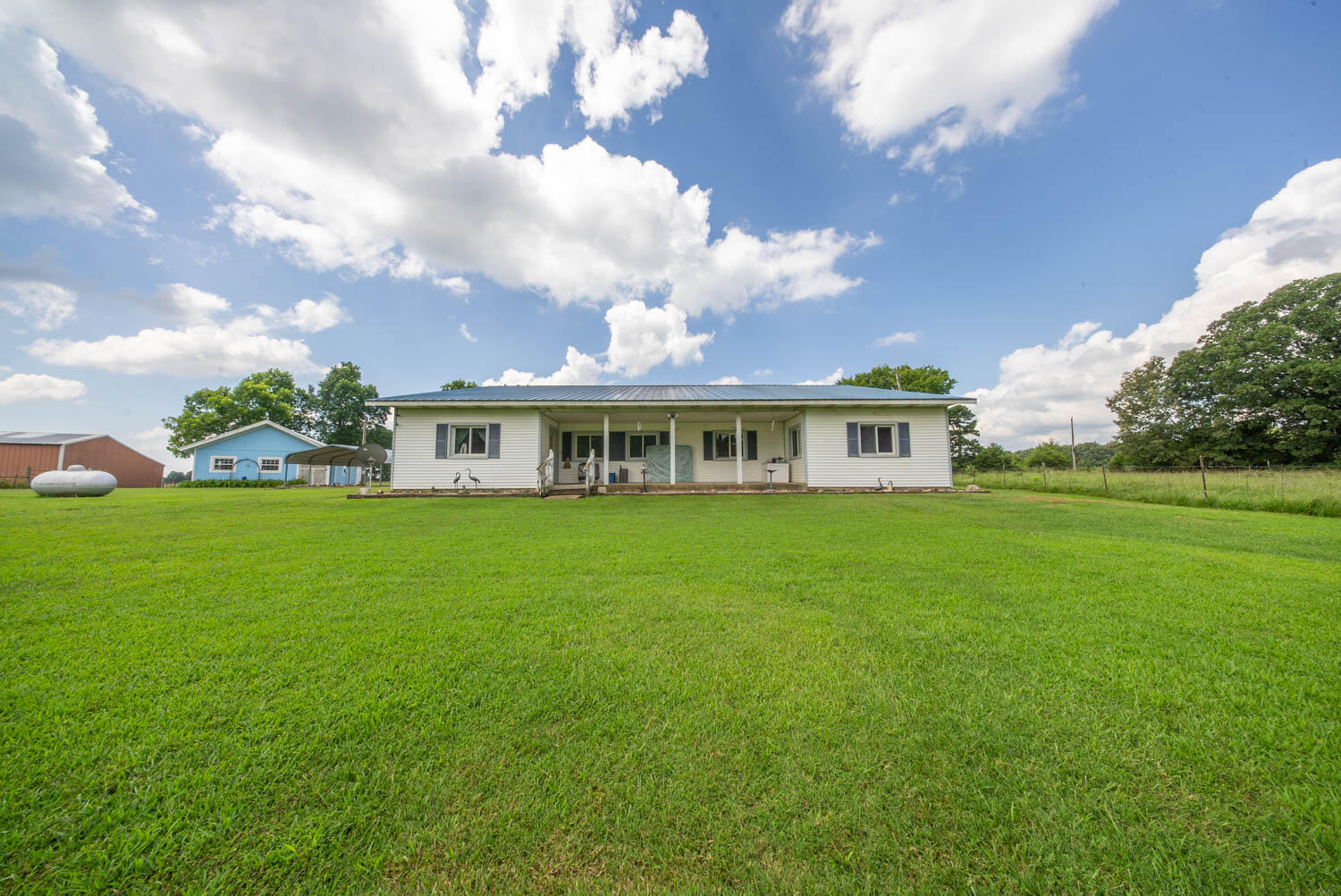 main property photo 89