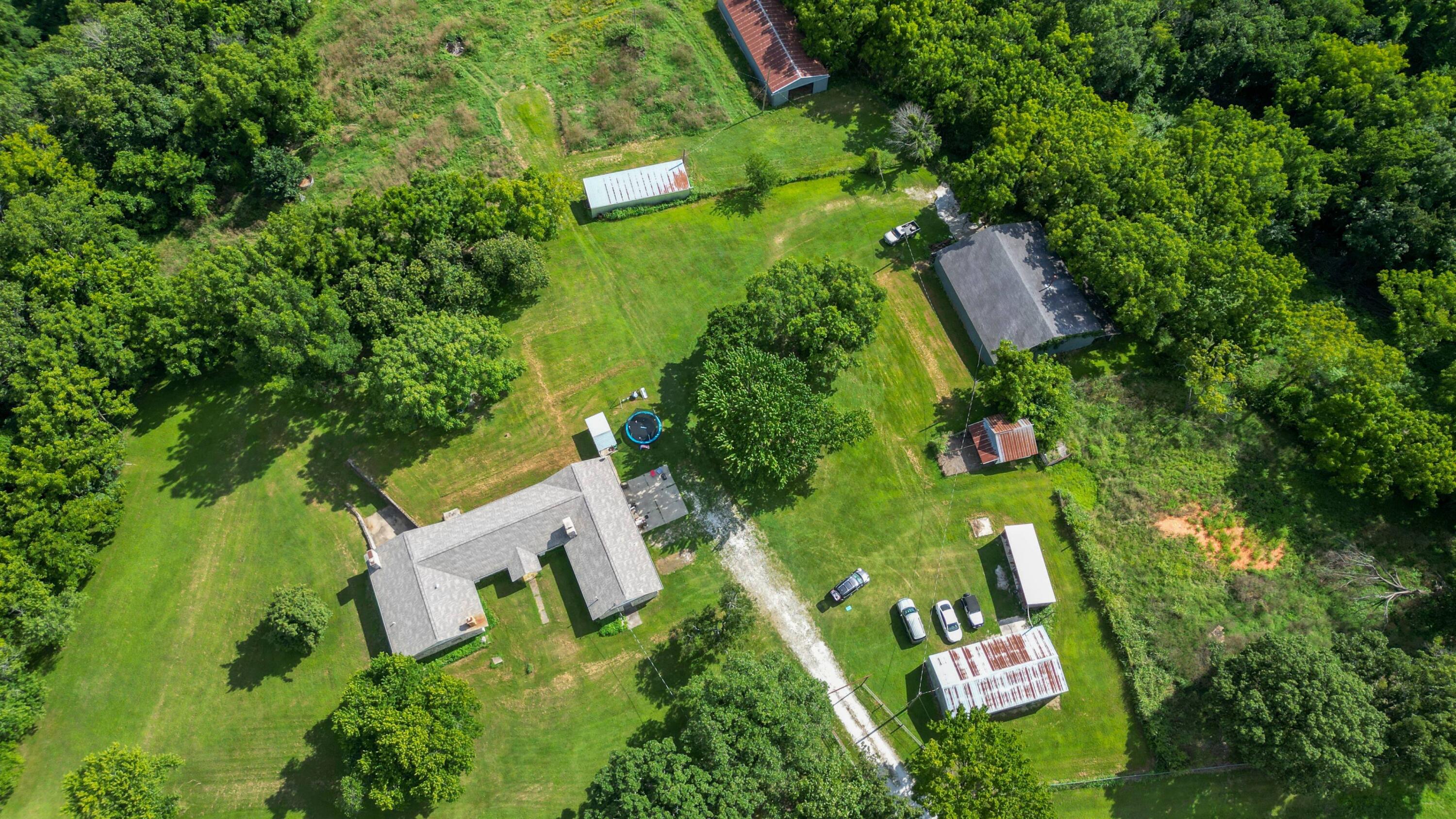 main property photo 38