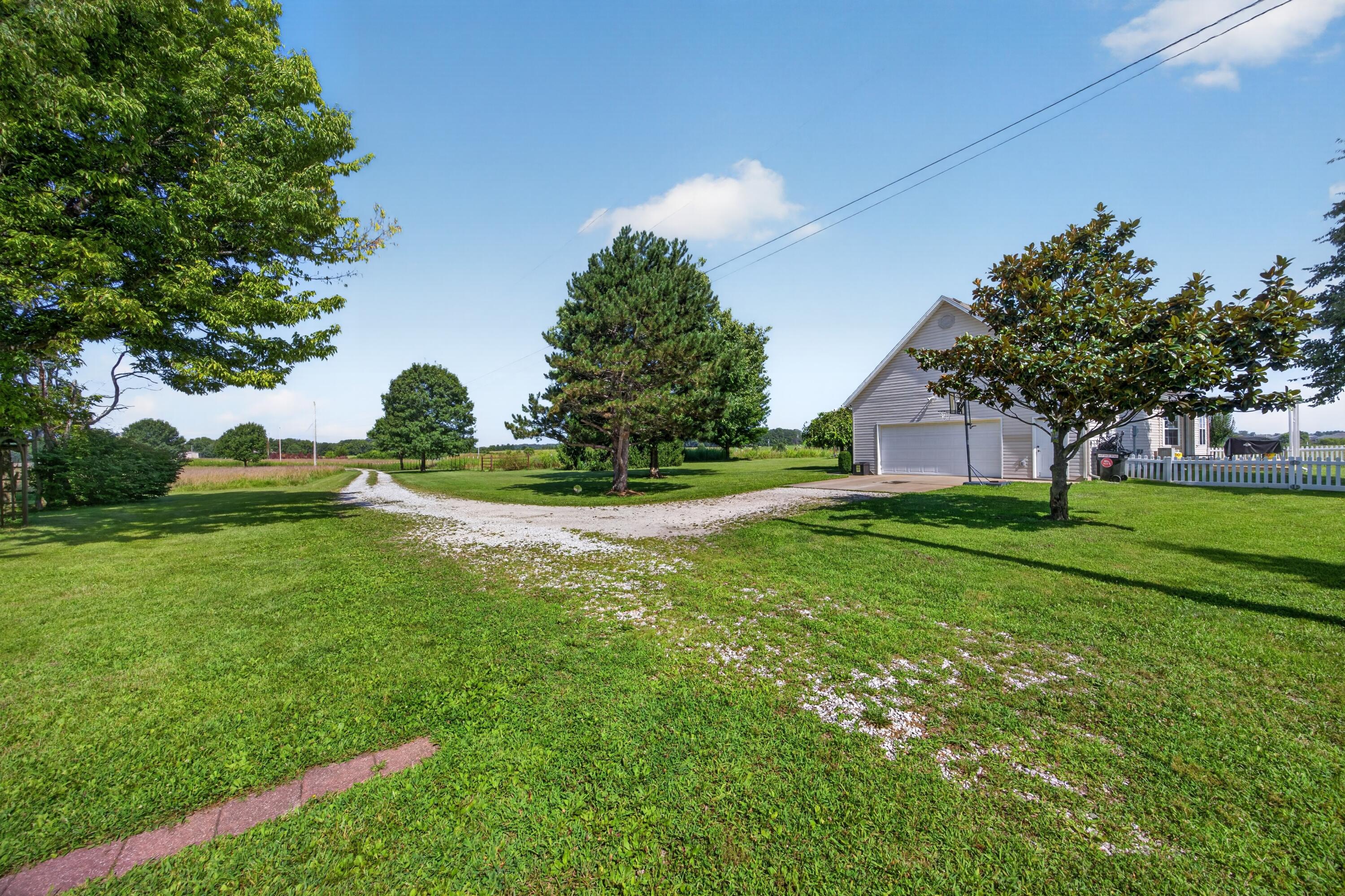 main property photo 46