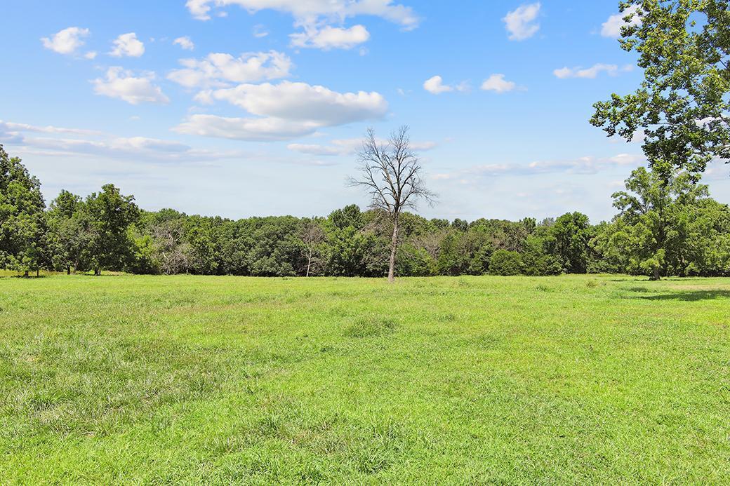main property photo 35