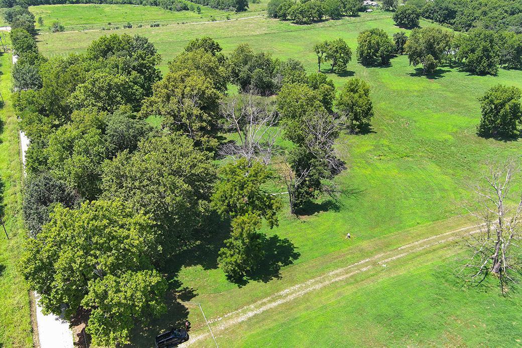 main property photo 43