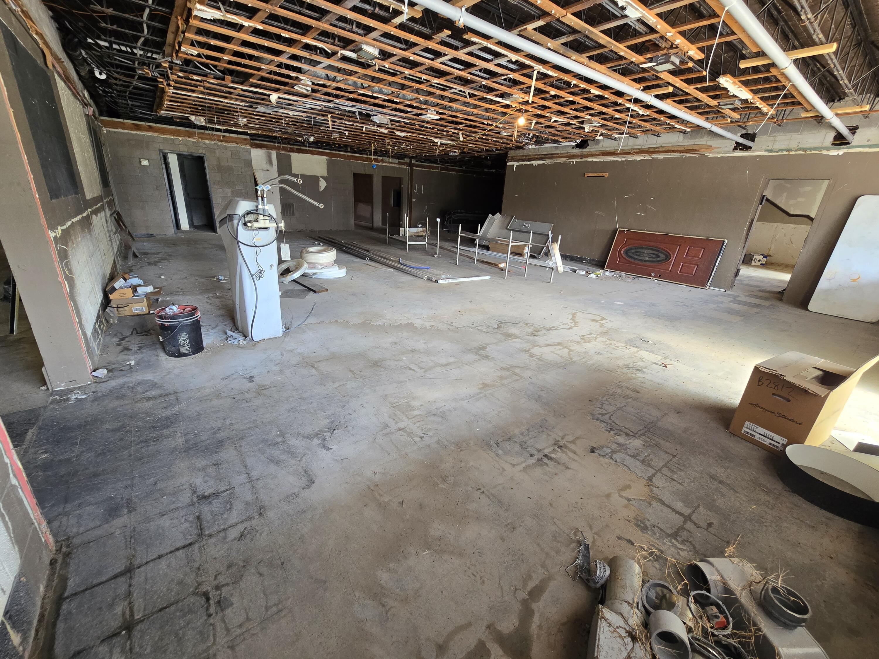 main property photo 10
